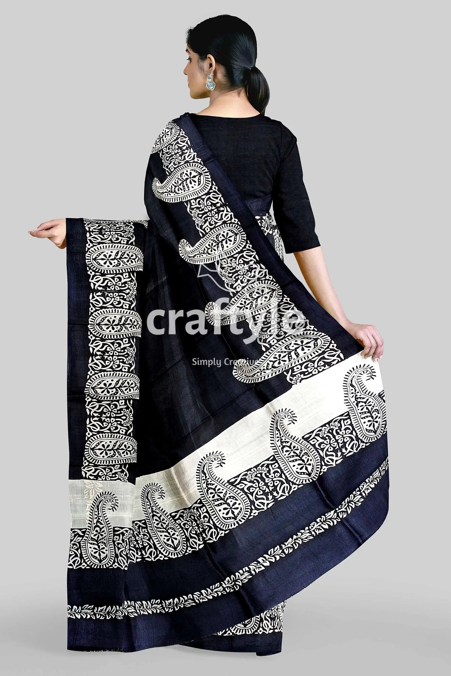 Kalka motif mulberry pure silk saree ink black and white hand block print black white paisley saree 5