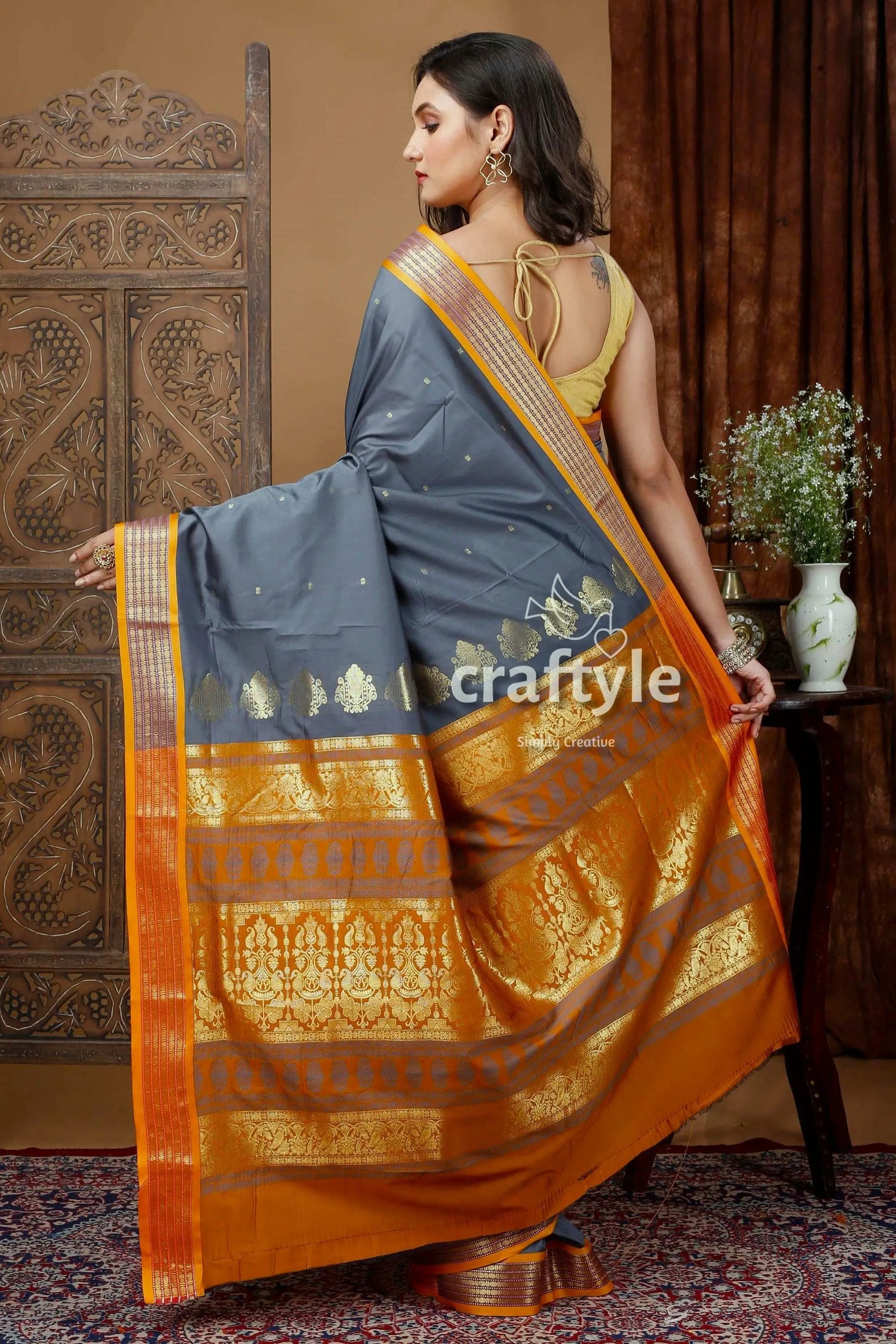 Lava grey soft silk saree with zari border - bomkai design gray orange silk saree 4