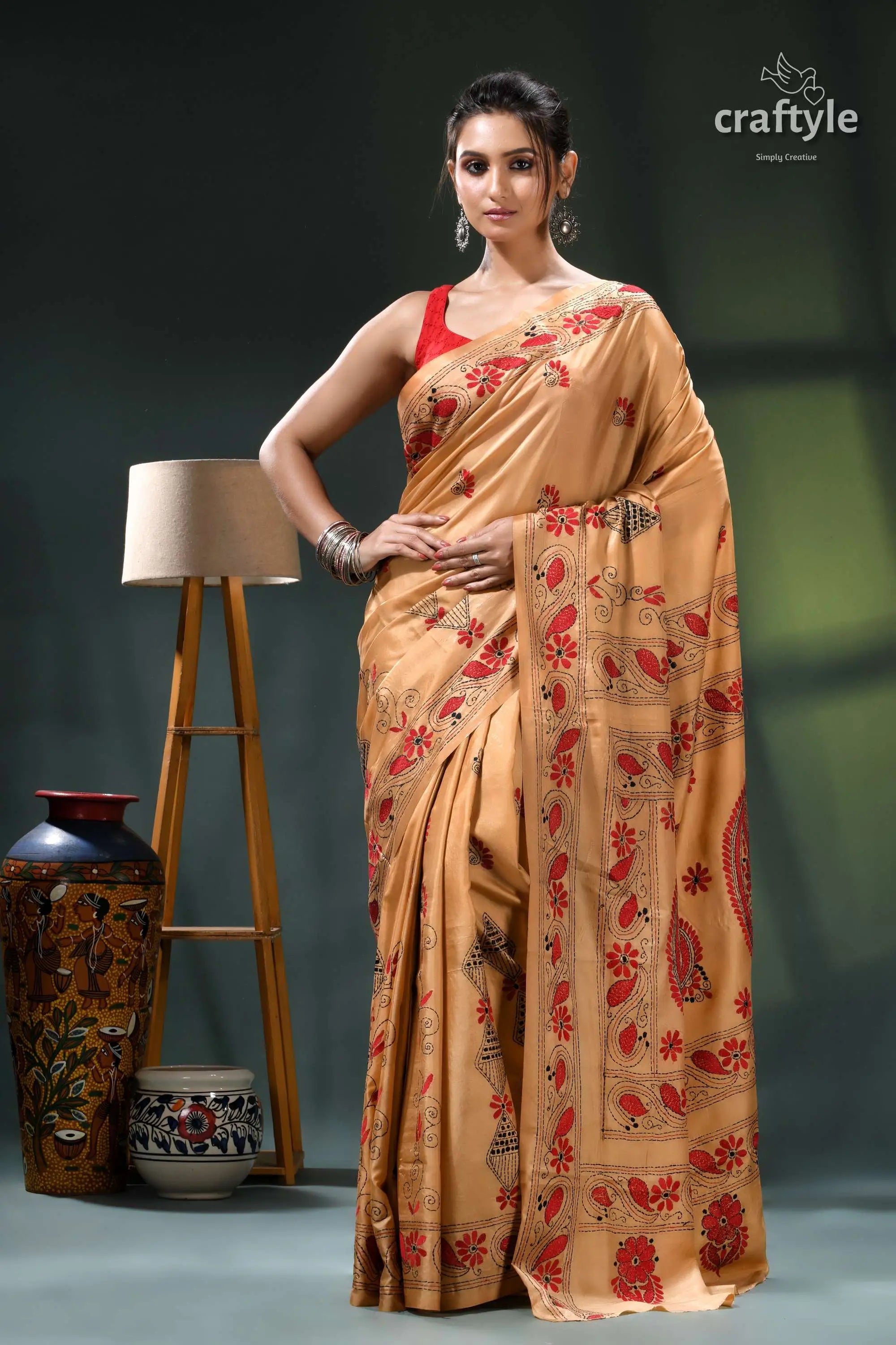 Light french beige and red hand embroidered silk kantha work saree beige red floral patterned saree 1