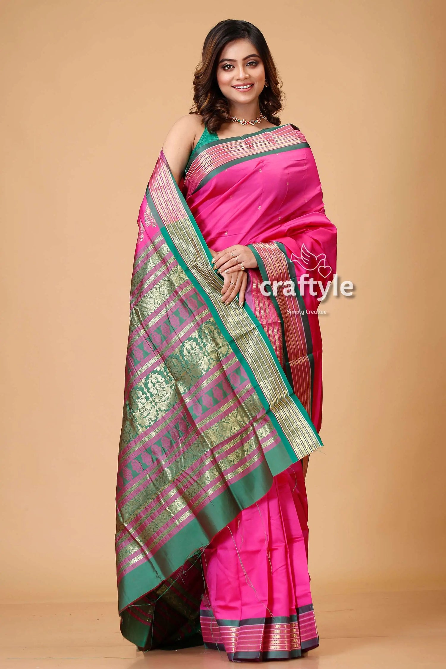 Magenta pink zari border meenakari bomkai silk saree pink silk saree green gold 4