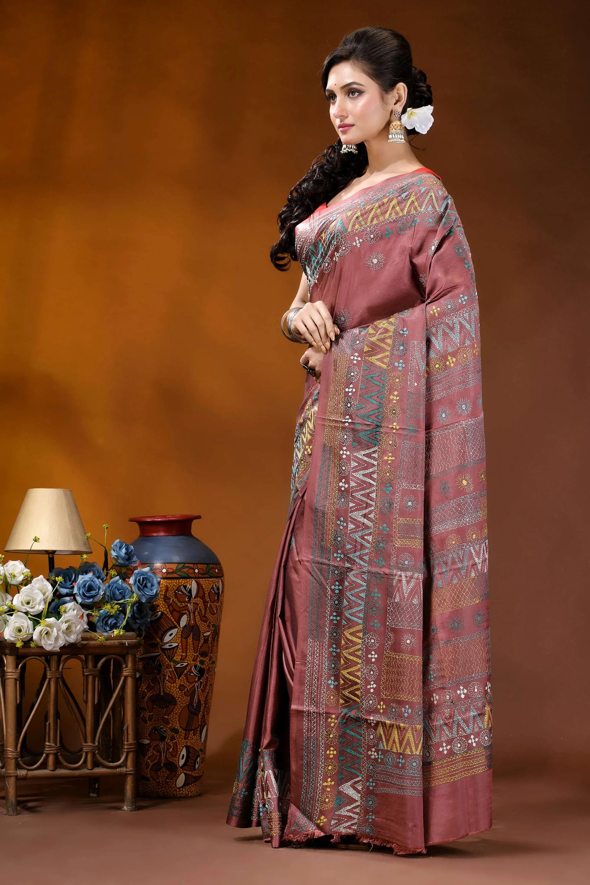 Mauve geometric design silk lambani embroidery saree - handmade maroon silk saree intricate geometric 3
