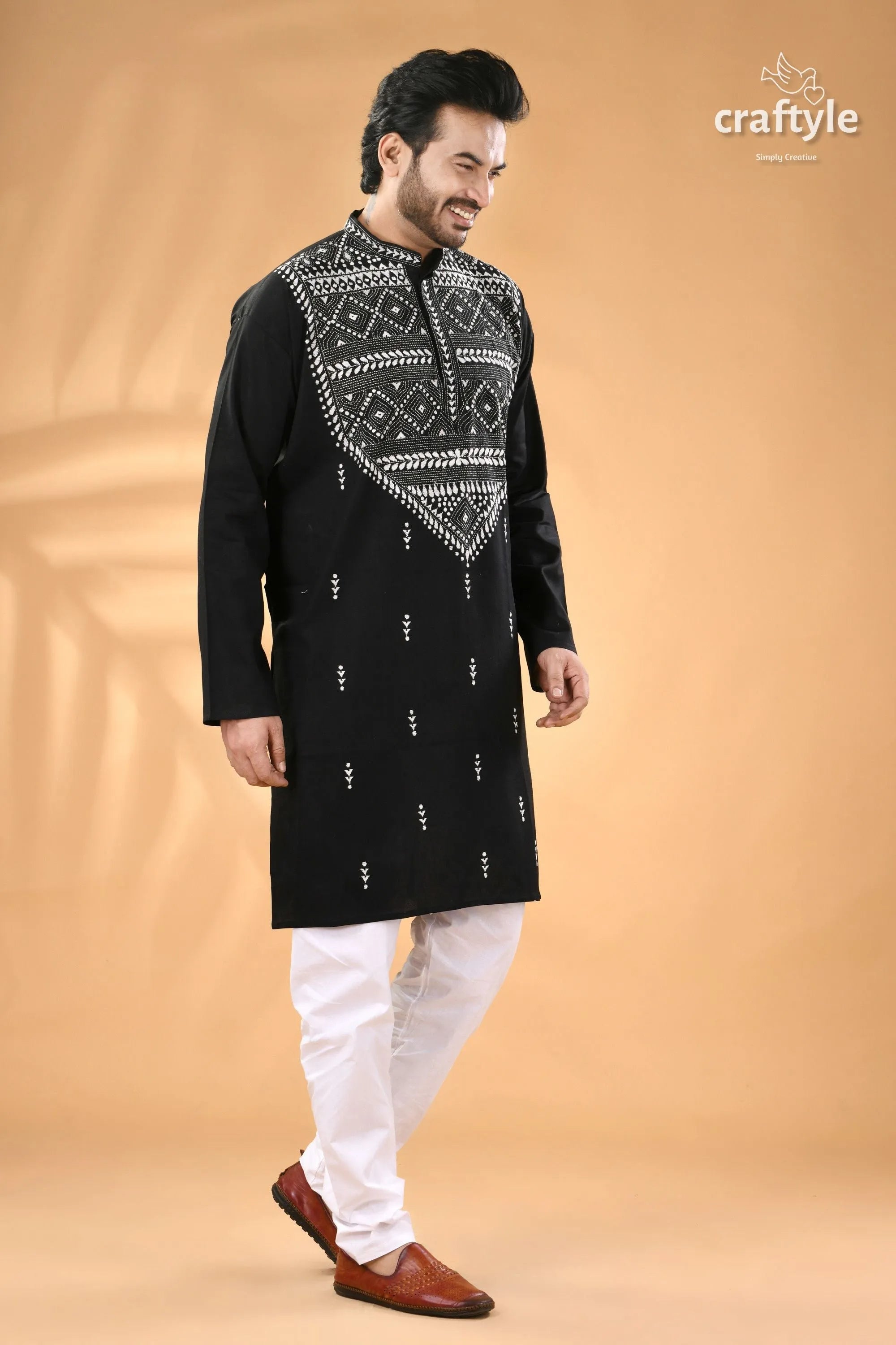 Metal black and white kantha work cotton ethnic punjabi for men men’s embroidered kurta 4