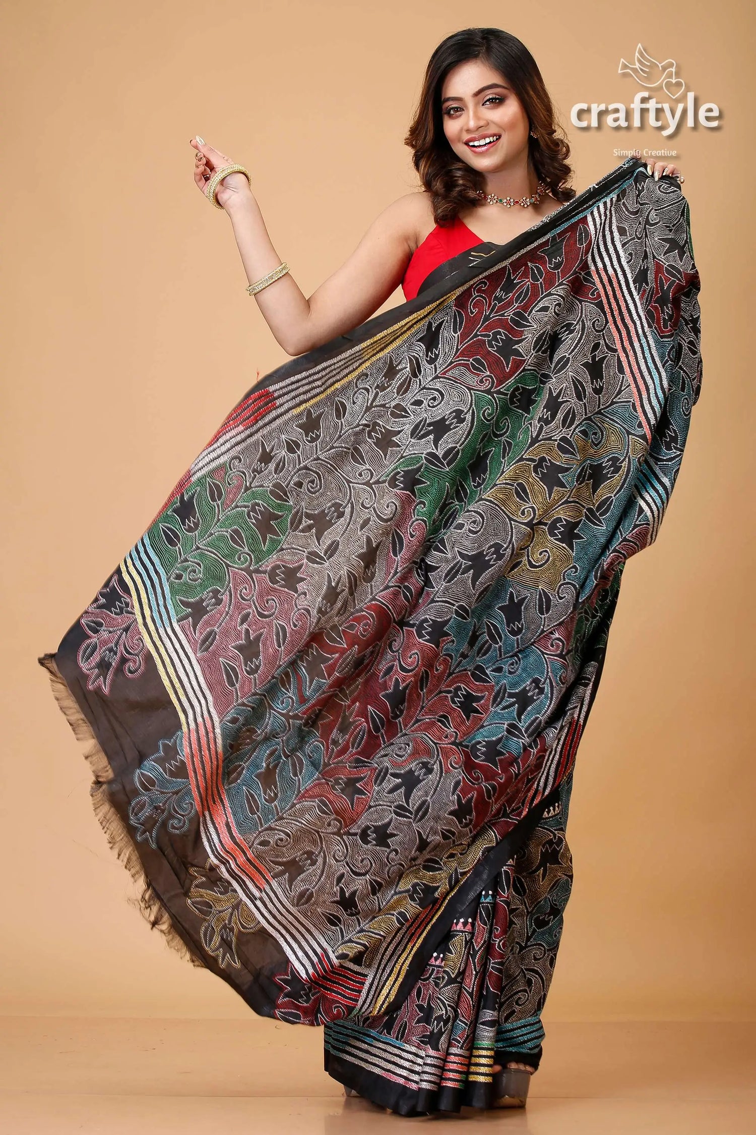 Metal black tulip motif kantha silk saree reverse stitch black floral patterned saree 4