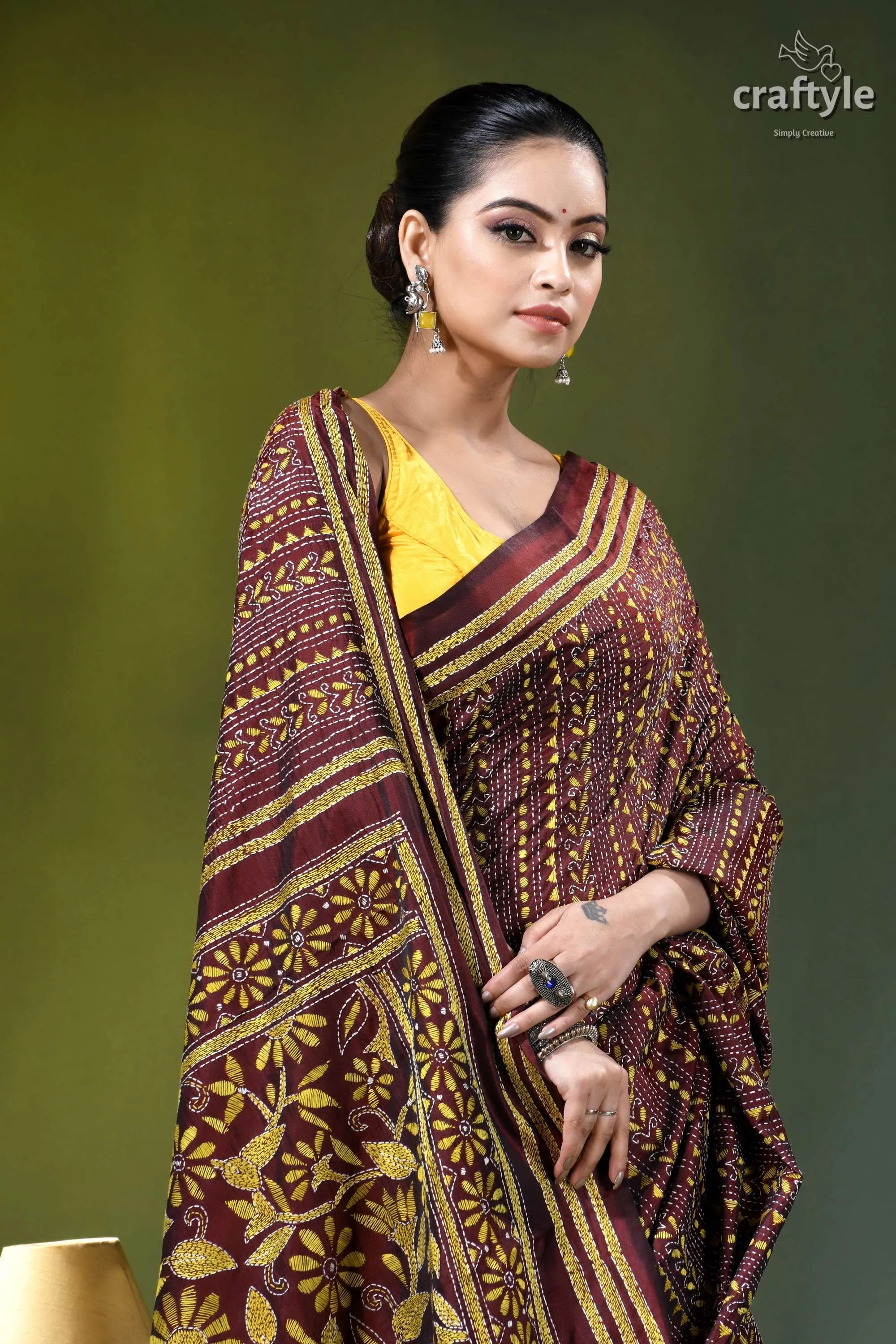 Metallic copper floral motif silk kantha stitch saree maroon gold patterned saree intricate 2