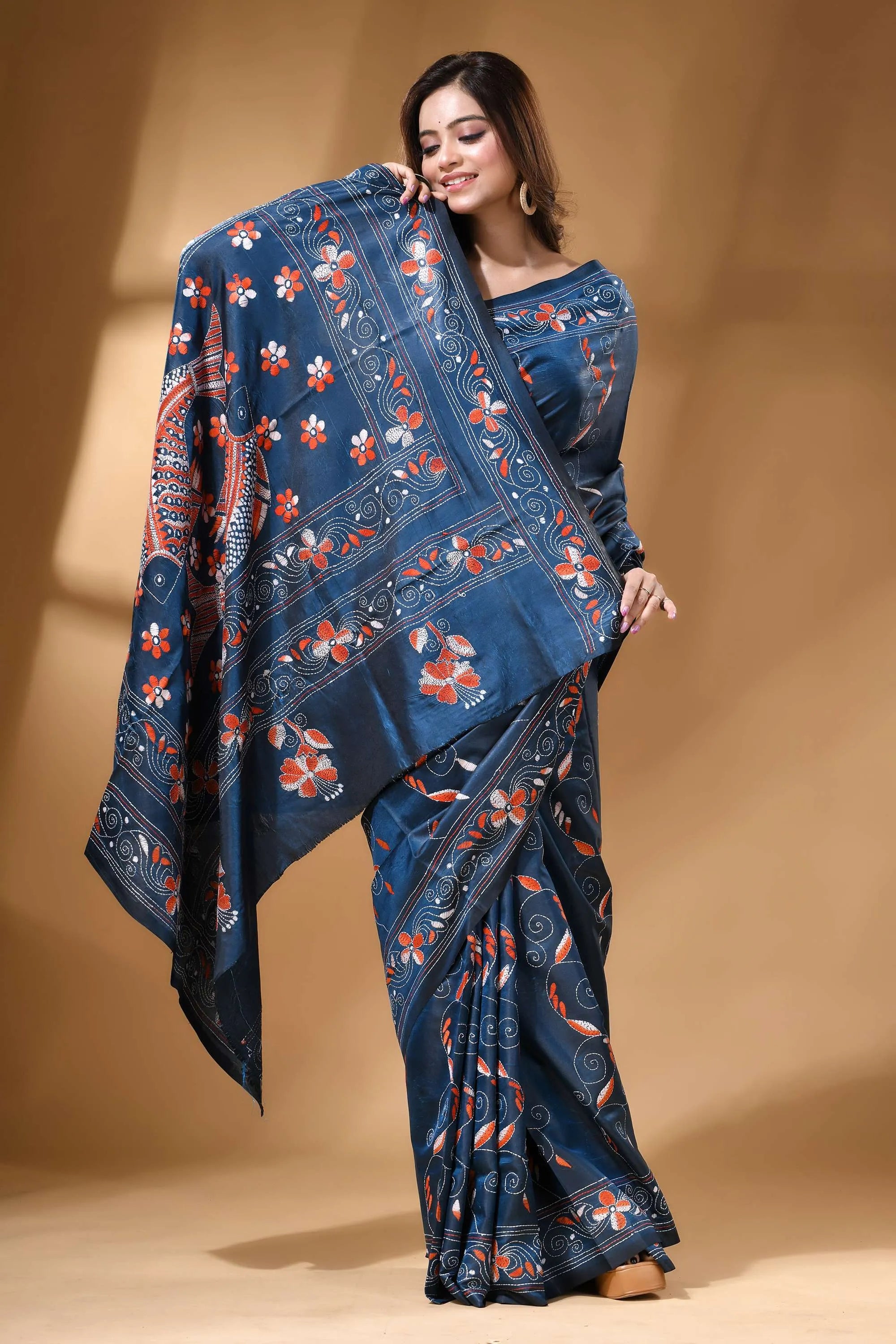 Midnight blue fish motif hand embroidered silk kantha saree navy blue silk saree intricate 5