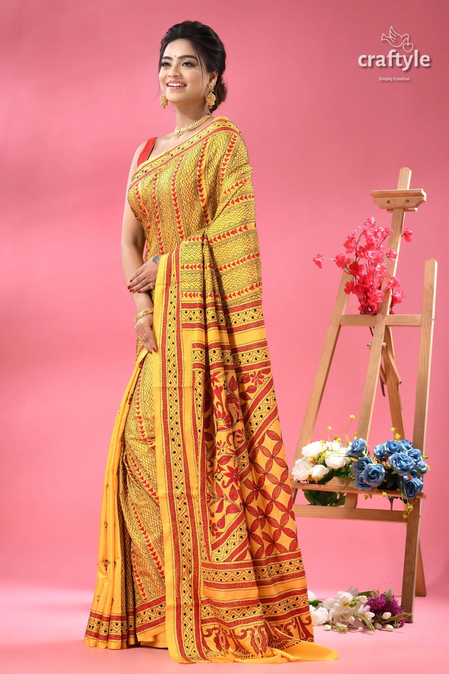 Munshell yellow and red kantha embroidered silk saree yellow red patterned saree 4