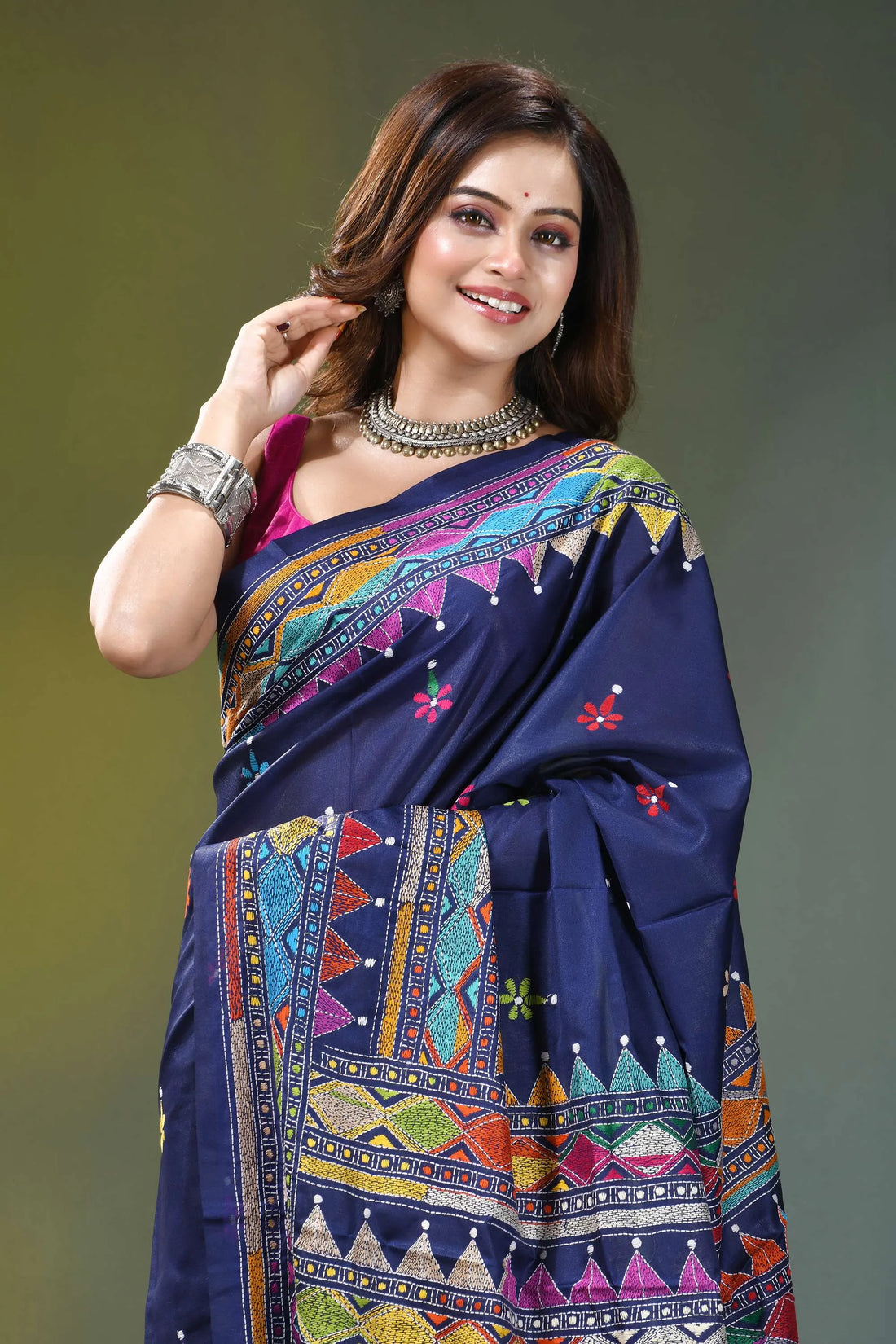 Navy blue geometric pattern handcrafted kantha silk saree navy blue saree adorned vibrant 2