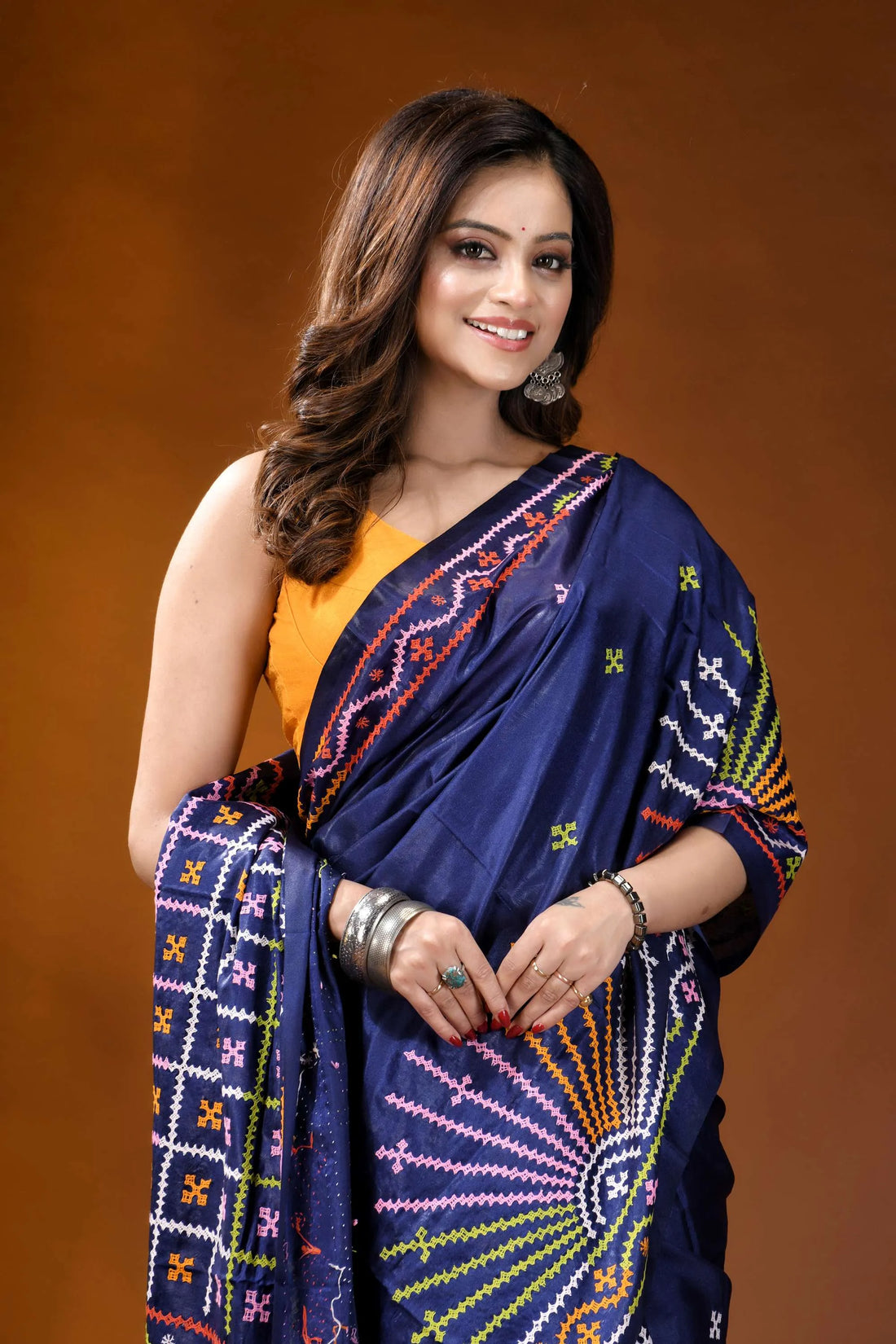 Navy blue multithread handcrafted gujrati stitch silk saree navy blue saree intricate colorful 2