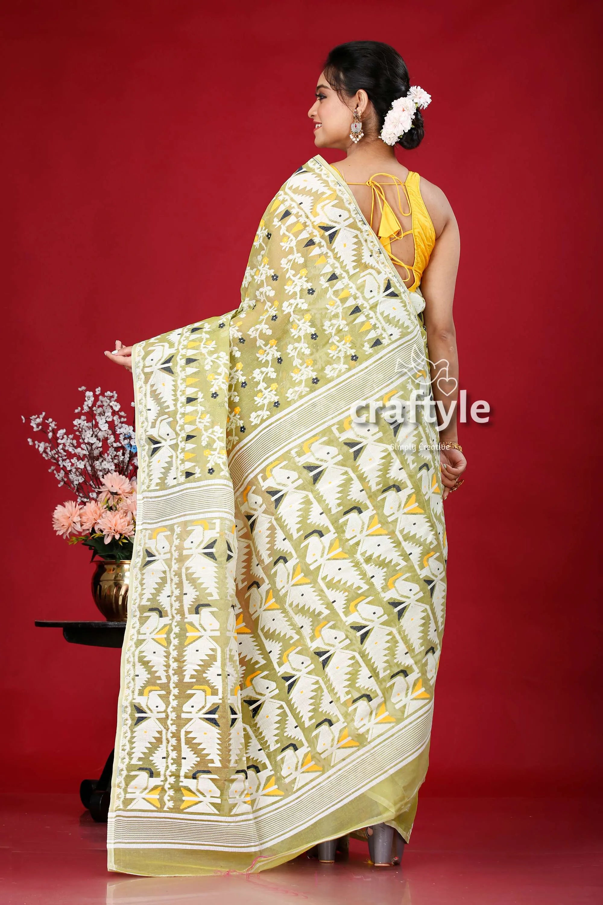 Olivine-white elegant jamdani saree for women woman patterned 5