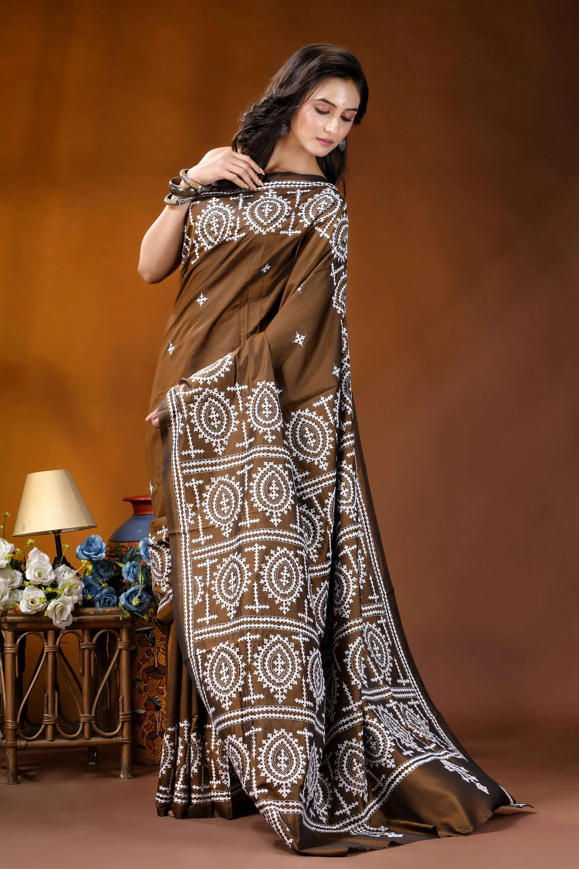Otter brown ethnic motif handcrafted kutch embroidery silk saree brown silk saree intricate white 4