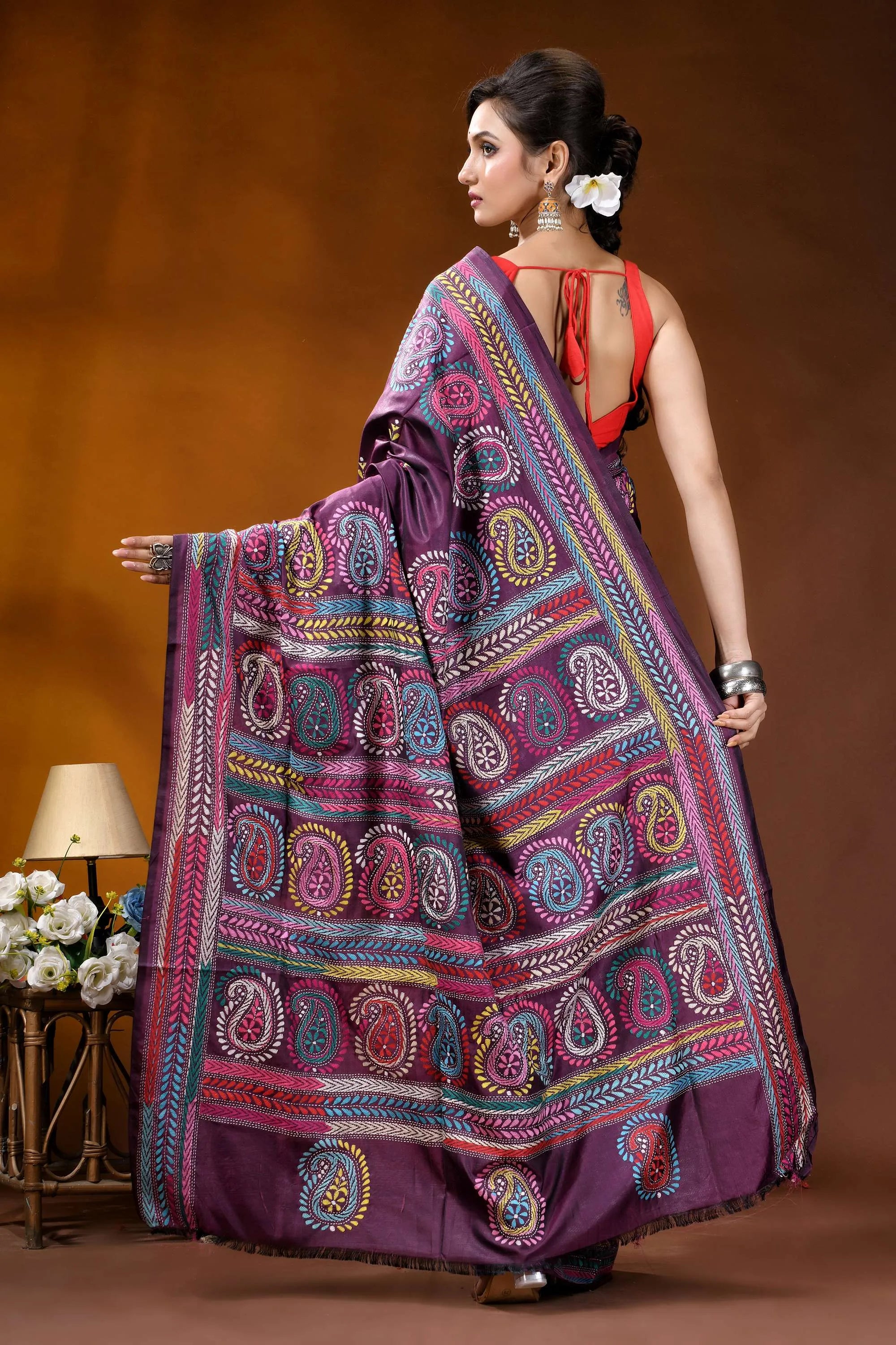 Palatinate purple multithread paisley design kantha embroidery silk saree richly embroidered purple saree intricate 5
