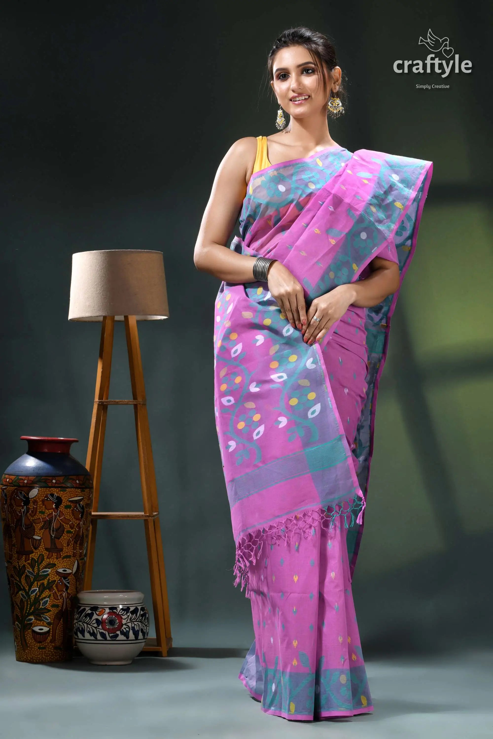 Pale magenta traditional cotton jamdani saree pink blue saree floral pattern 4