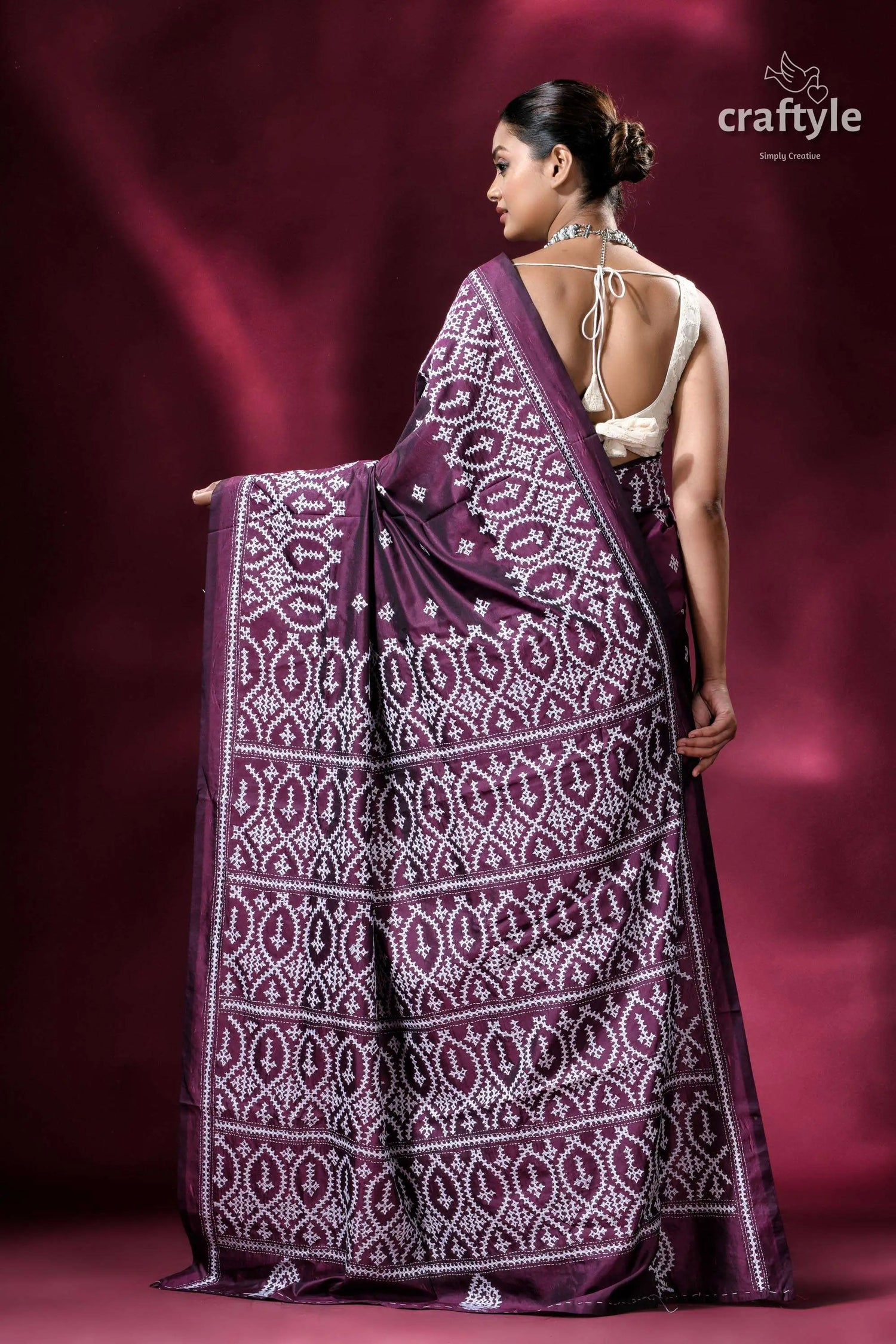 Pansy purple kutch embroidery hand kantha silk saree purple saree white embroidery 4