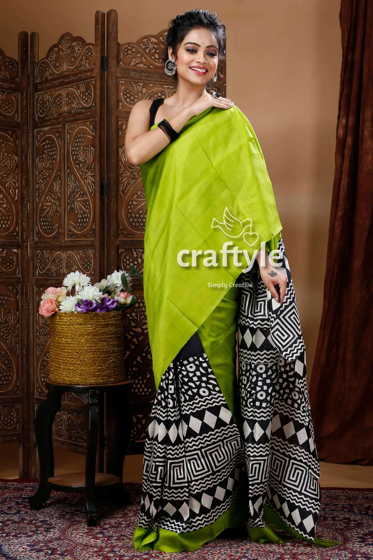 Pear green hand block design pure mulberry silk saree green black patterned saree 2