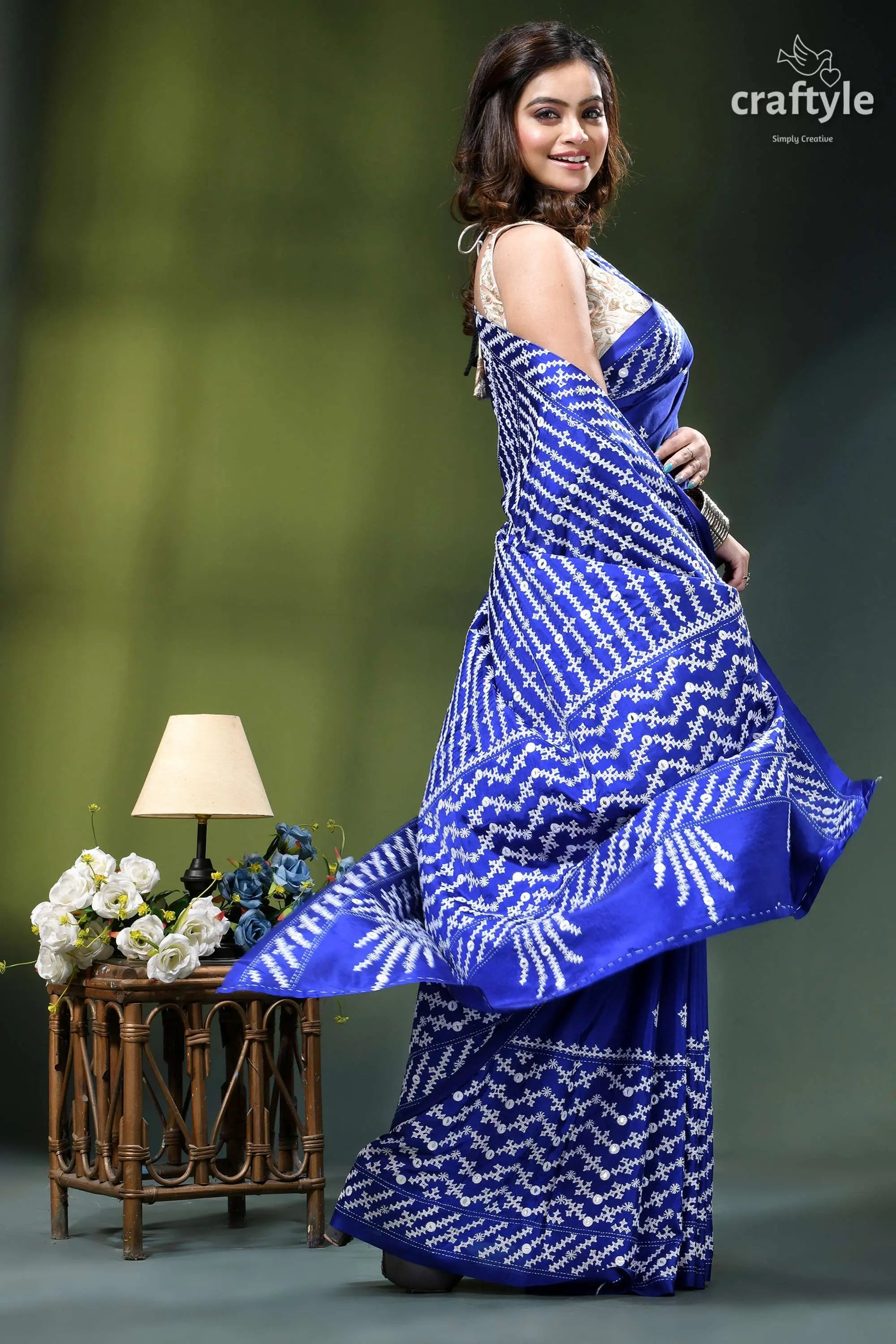 Persian blue white thread silk gujrati stitch saree with mirror work woman vibrant royal blue saree 4