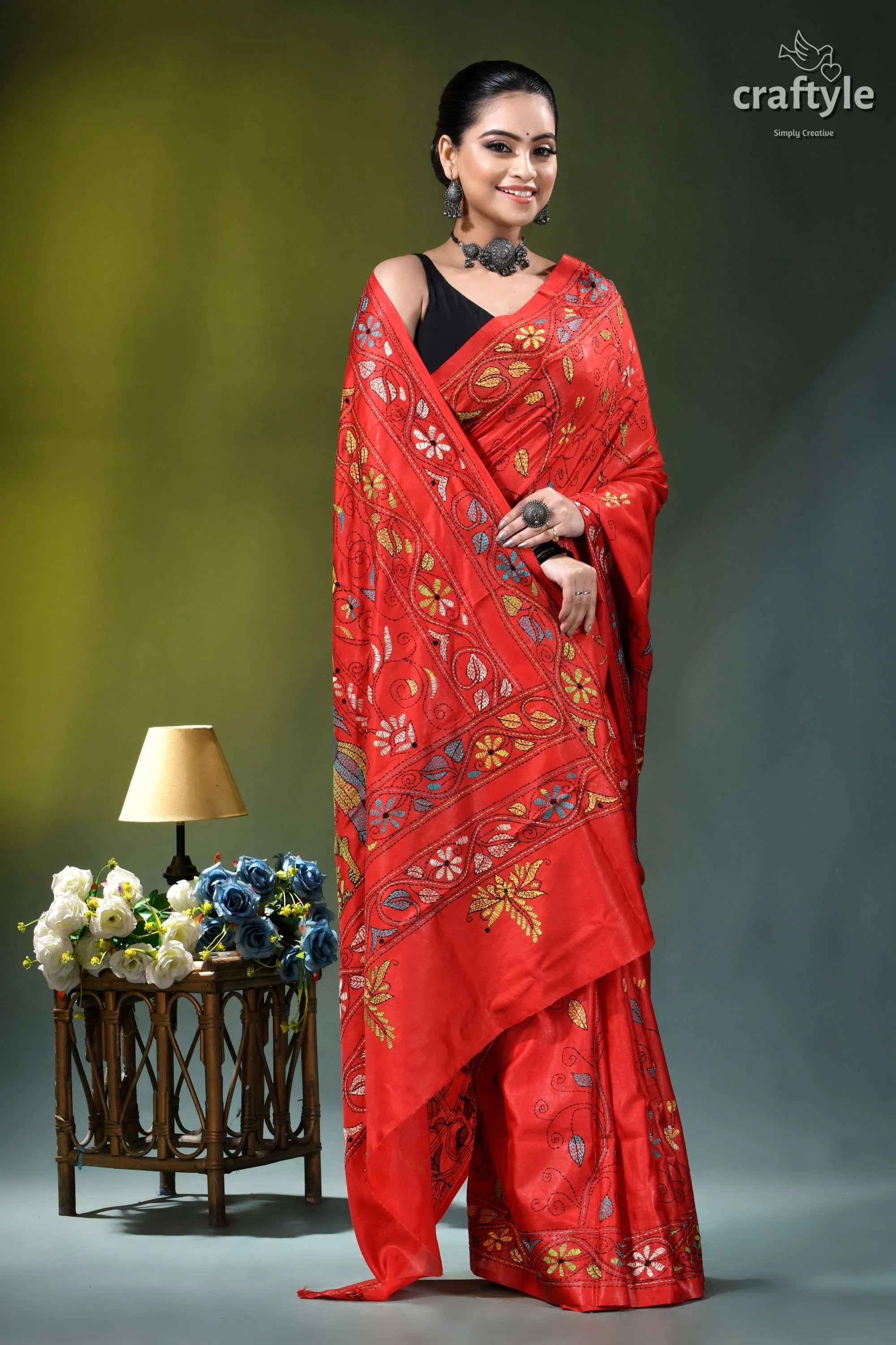 Persian red multi-thread baul motif handcrafted kantha silk saree vibrant red silk saree adorned 4