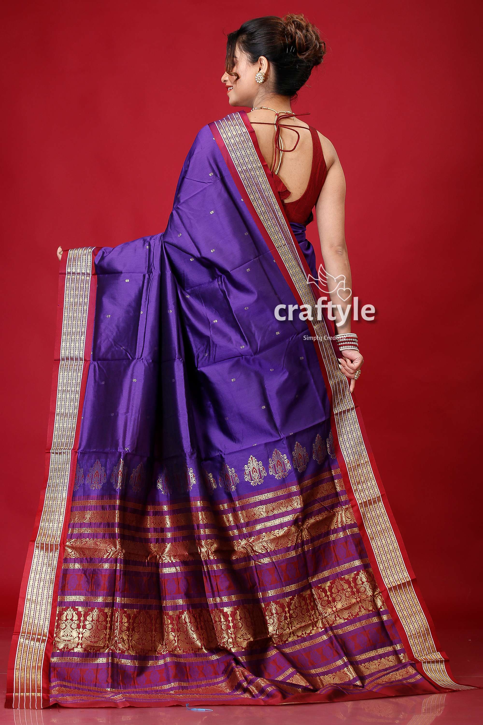 Pigment Blue Bomkai Silk Saree with Woven Zari Border-Craftyle