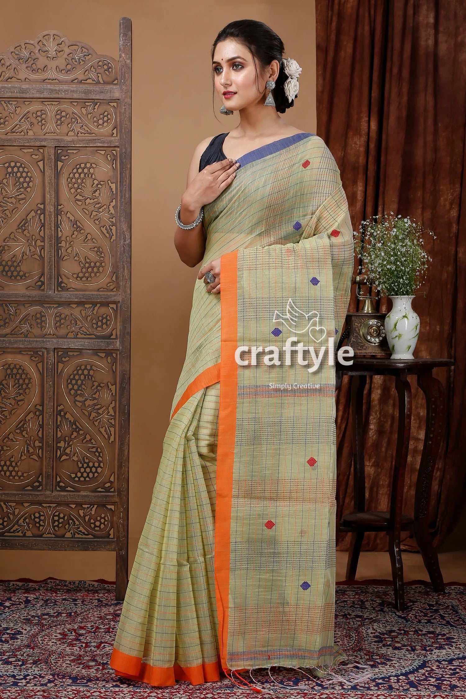 Pixie green handloom cotton saree with delicate stitching - perfect for work or special occasions woman light green
