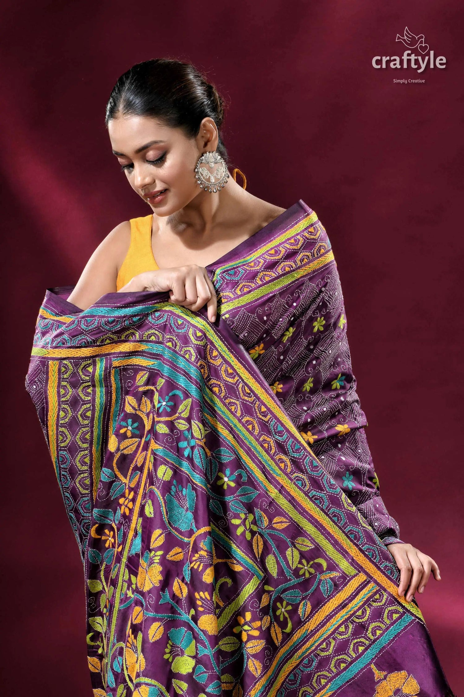Plum purple blended bangalore silk kantha embroidery saree purple floral patterned saree 2