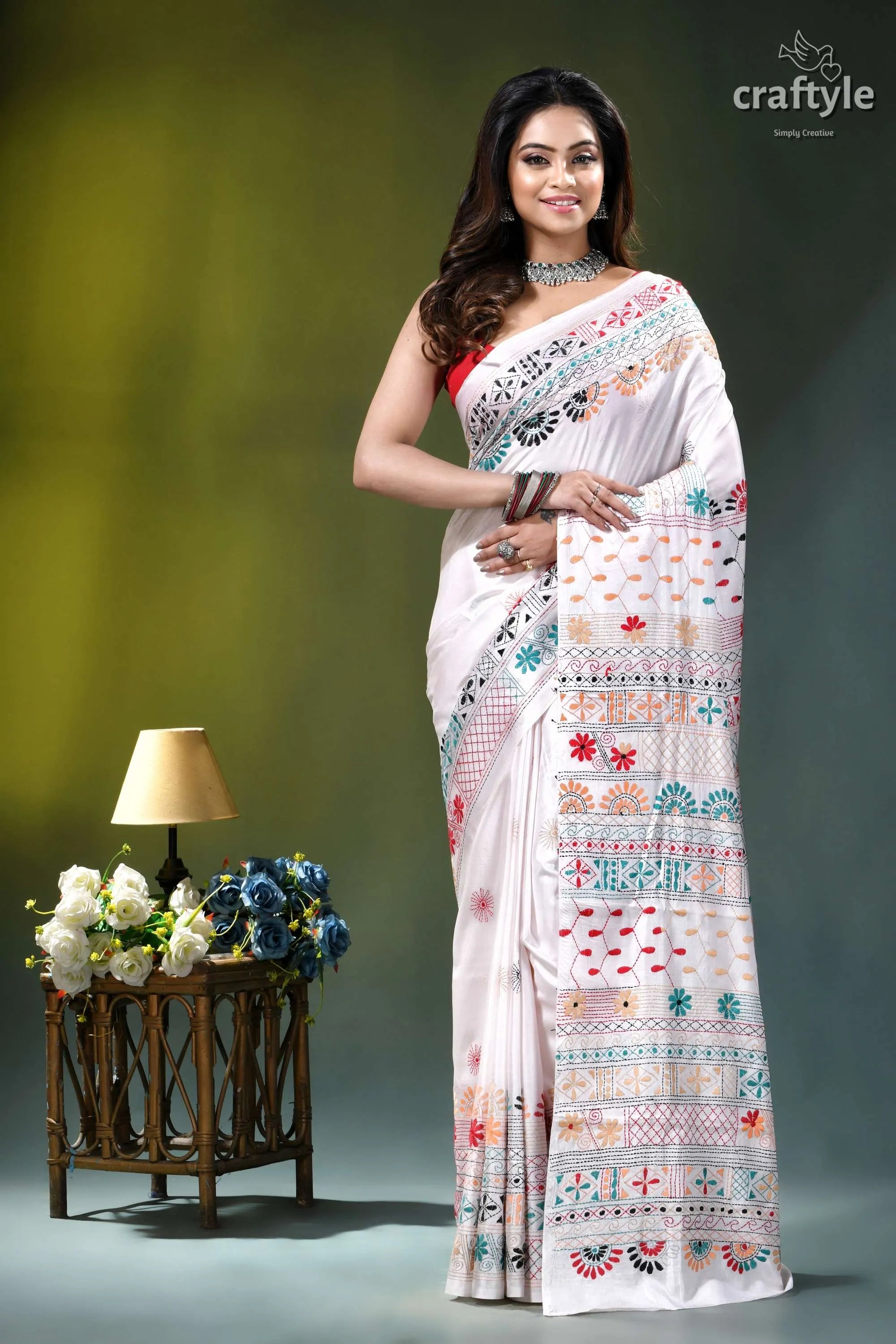Porcelain white multi-thread floral motif hand embroidery silk lambani saree white embroidered saree colorful floral 1