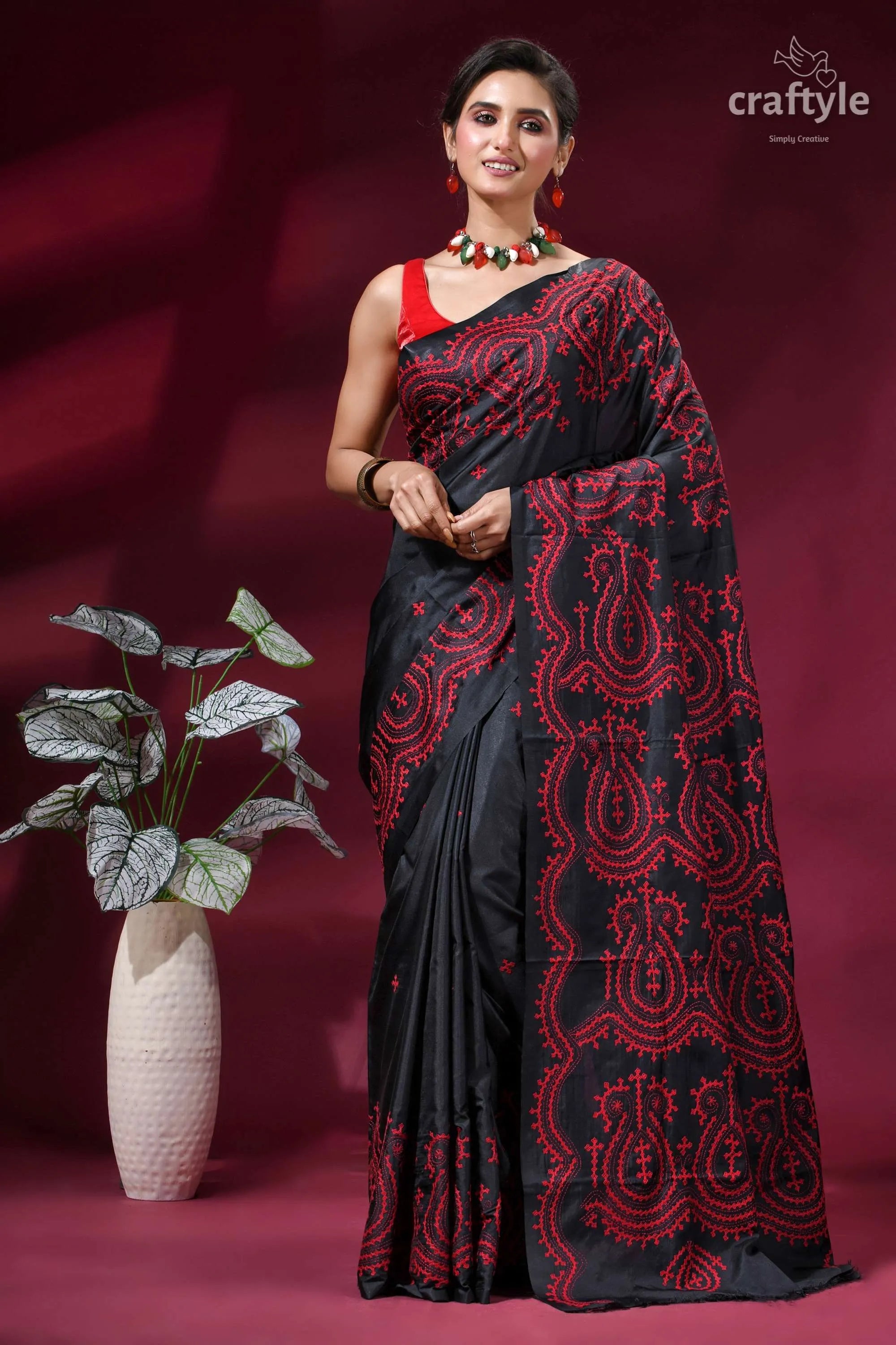 Red thread work handcrafted gujrati stitch silk saree in charcoal black black saree intricate red embroidery 6
