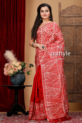 Red white soru tuli hand wax batik pure mulberry silk saree red white patterned saree 3