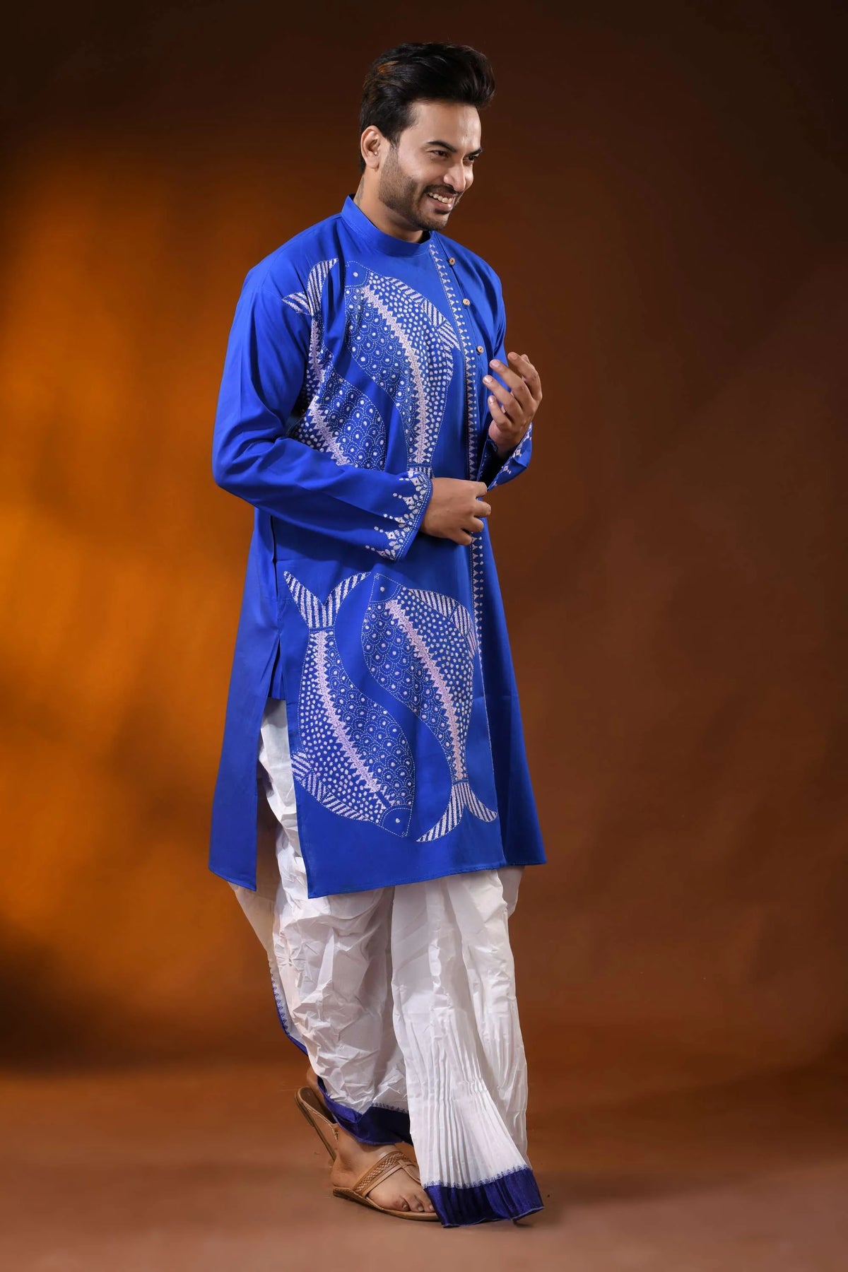 Royal blue cotton kantha punjabi for men with white fish embroidery 6
