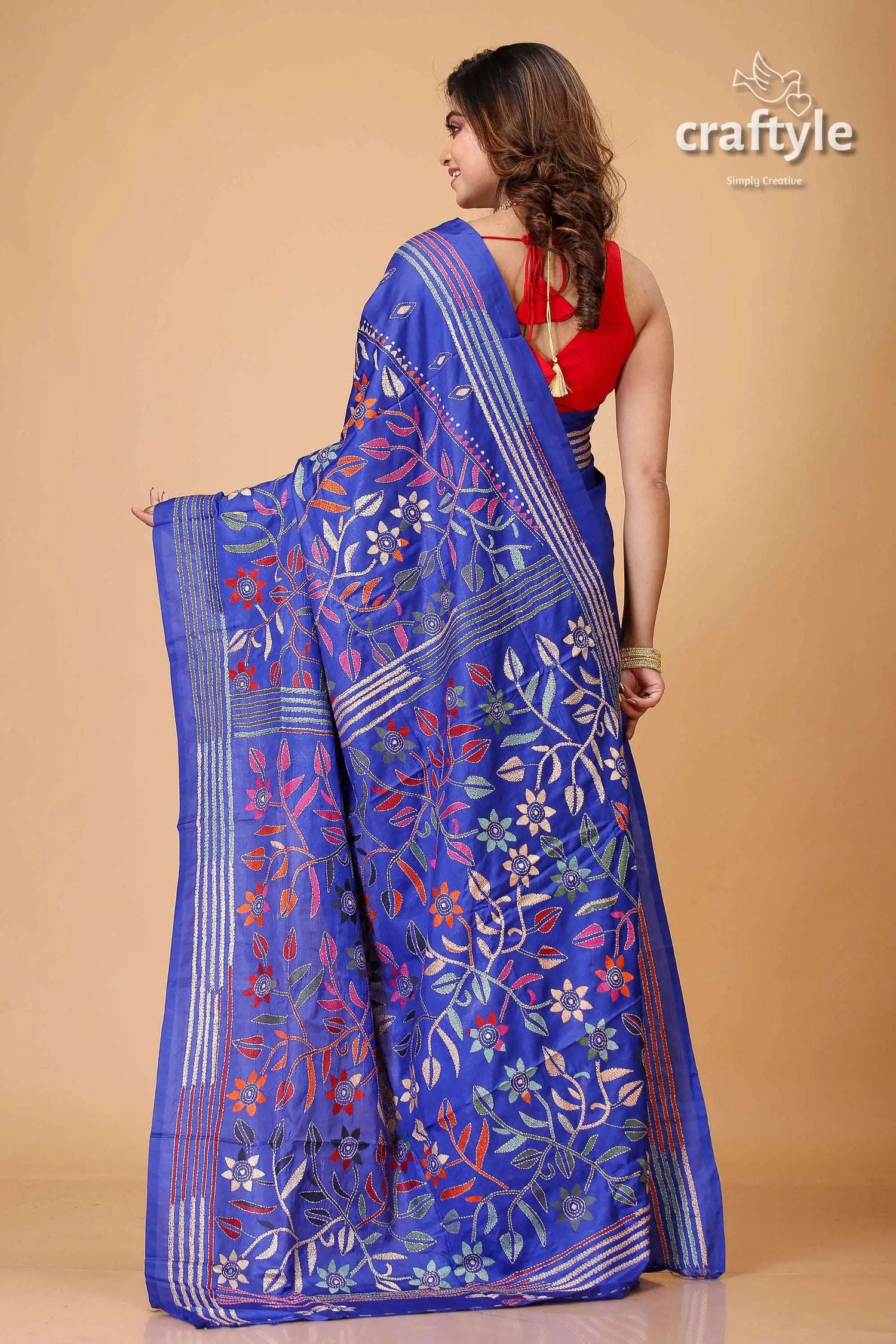 Royal blue floral theme ethnic silk kantha saree blue floral embroidered saree 5