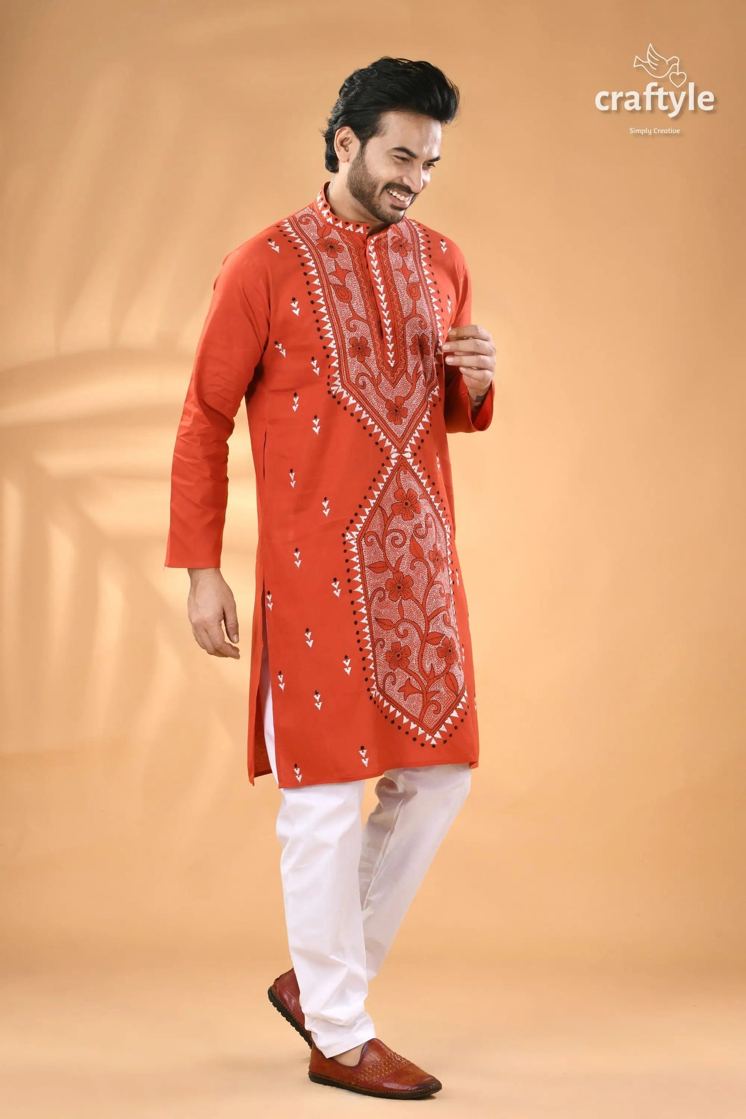 Rusty red hand kantha stitch cotton kurta for men men’s red embroidered kurta white 4