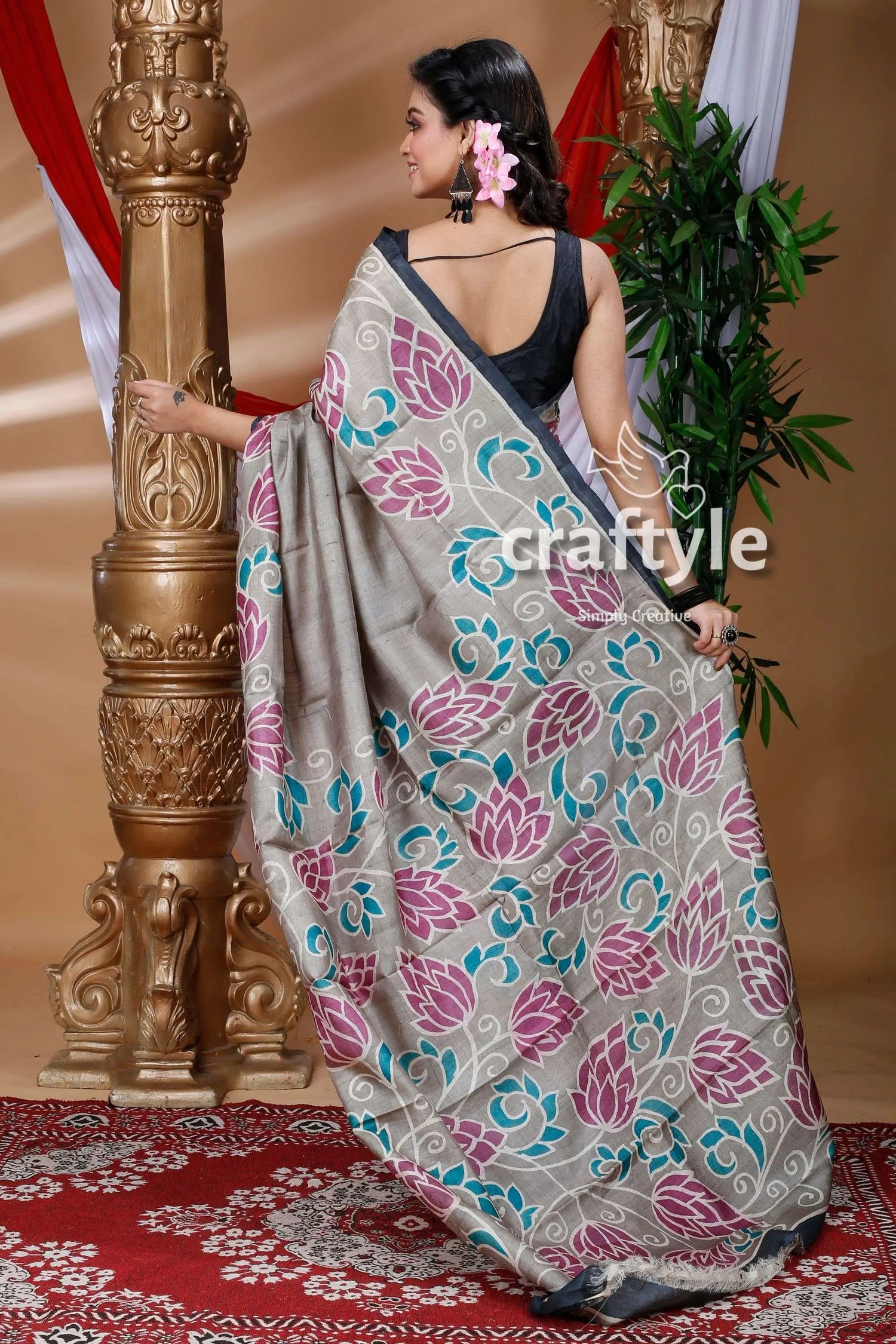 Sage green hand painted pure tussar silk saree woman gray saree floral pattern 4