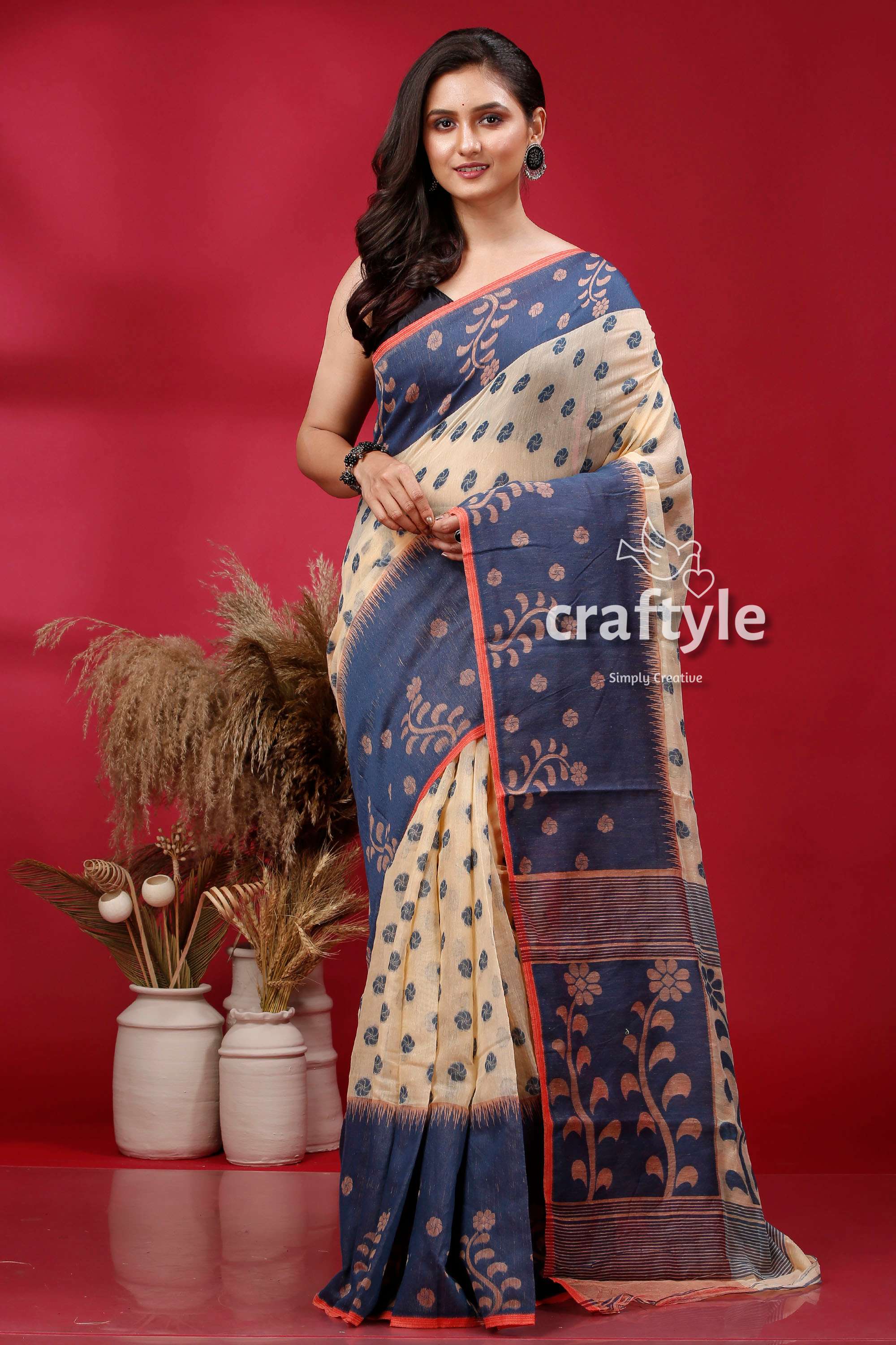 Sandy Beach and Blue Floral Motif Jamdani Saree - Craftyle
