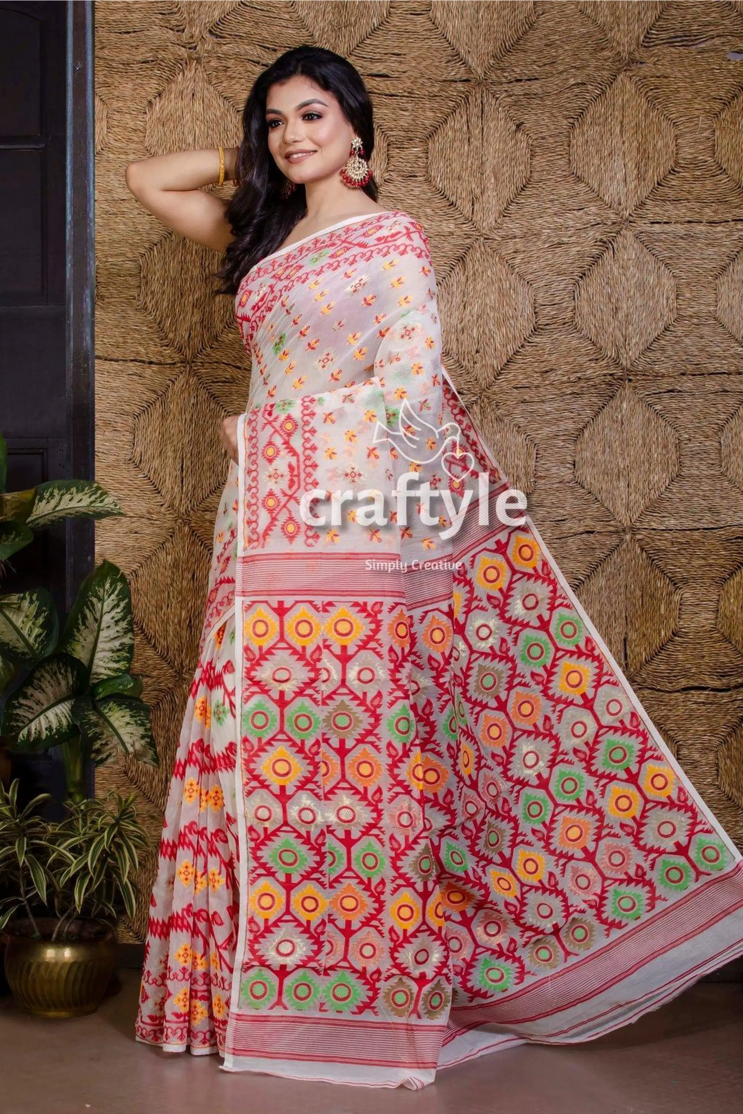 Scarlet red and white handloom dhakai jamdani saree woman patterned saree 4