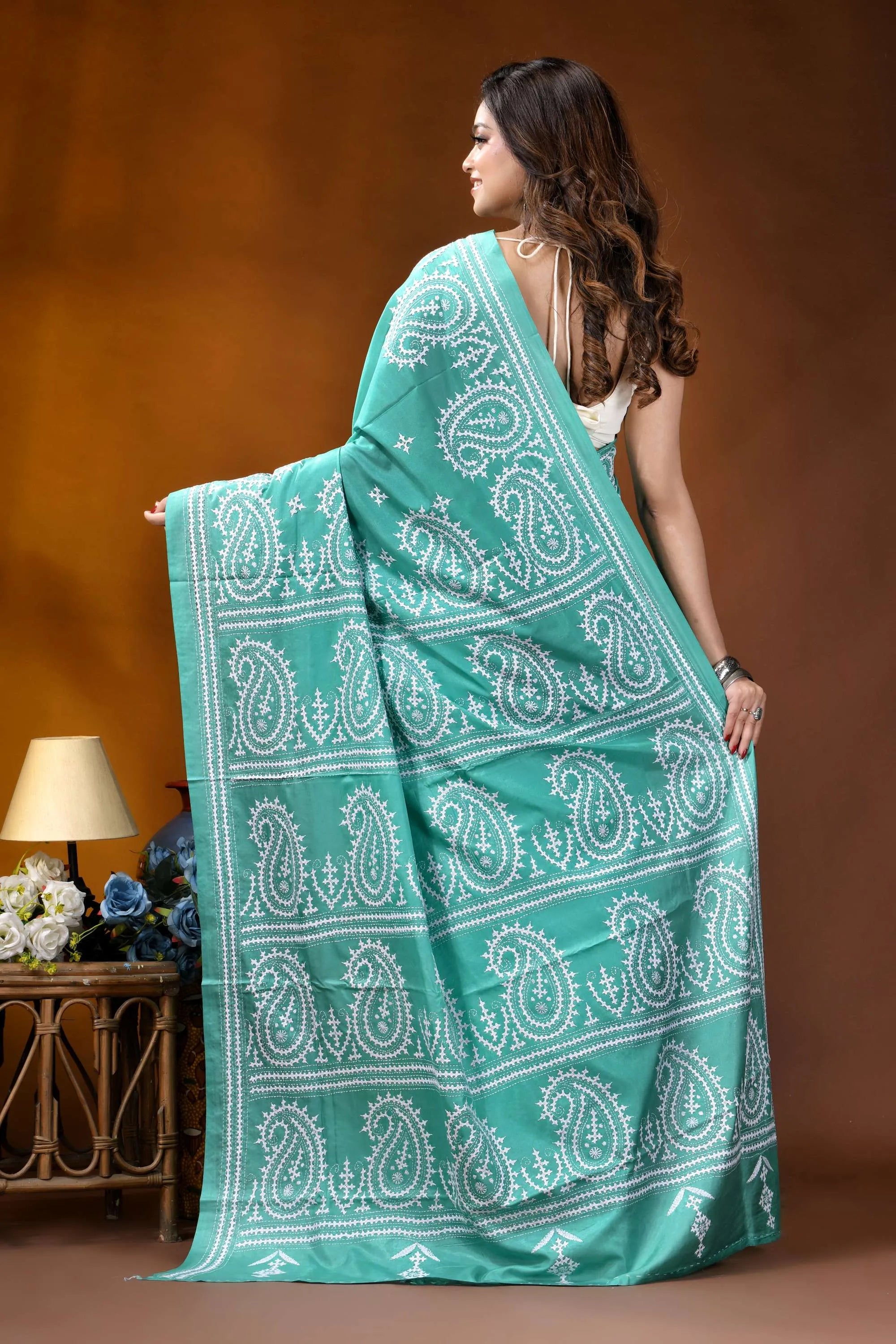 Sea green paisley motif handcrafted silk gujrati stitch saree teal-colored saree intricate white paisley 4