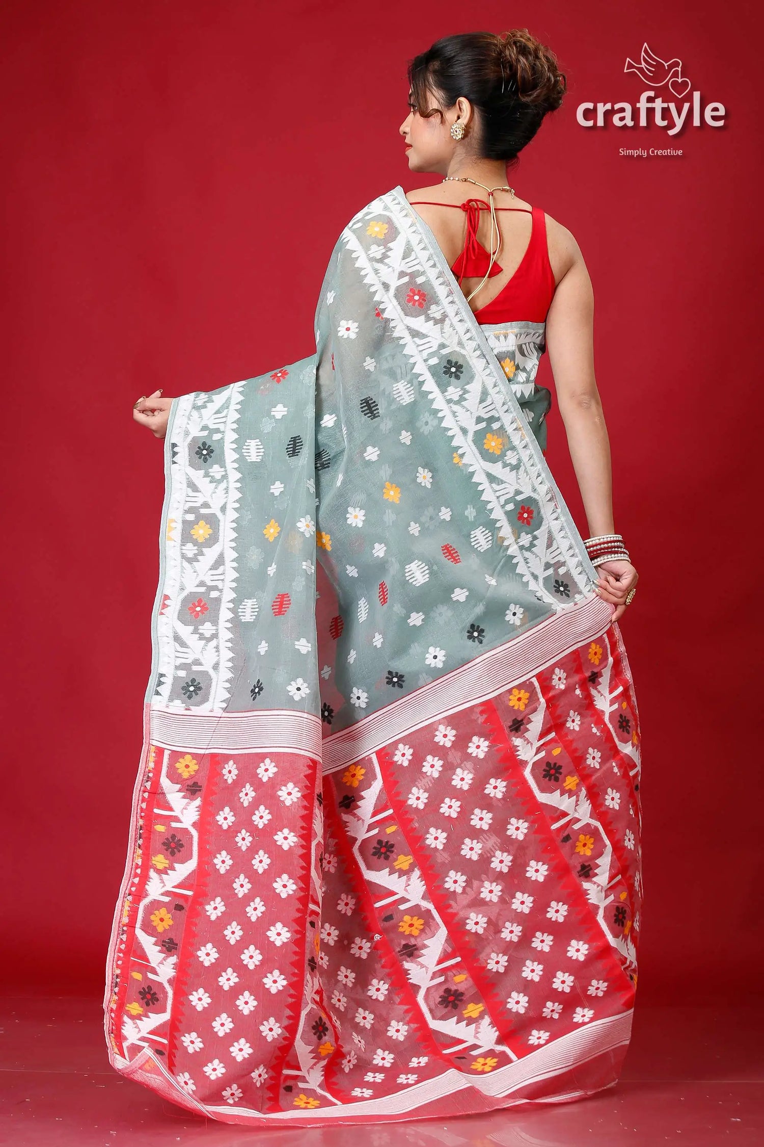 Shadow green bengal jamdani saree woman patterned saree 5