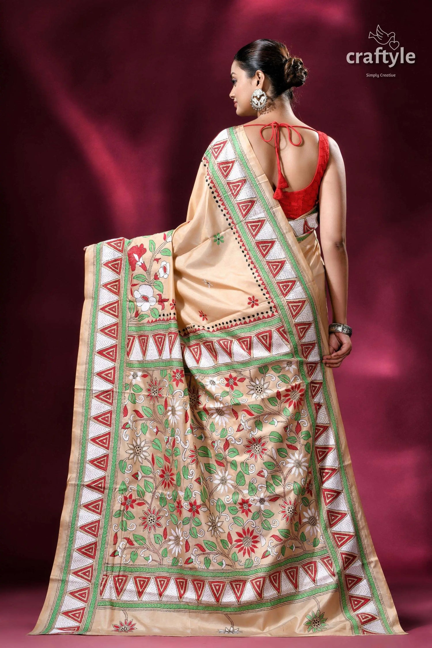 Soft amber handcrafted silk kantha saree beige saree floral geometric embroidery 4