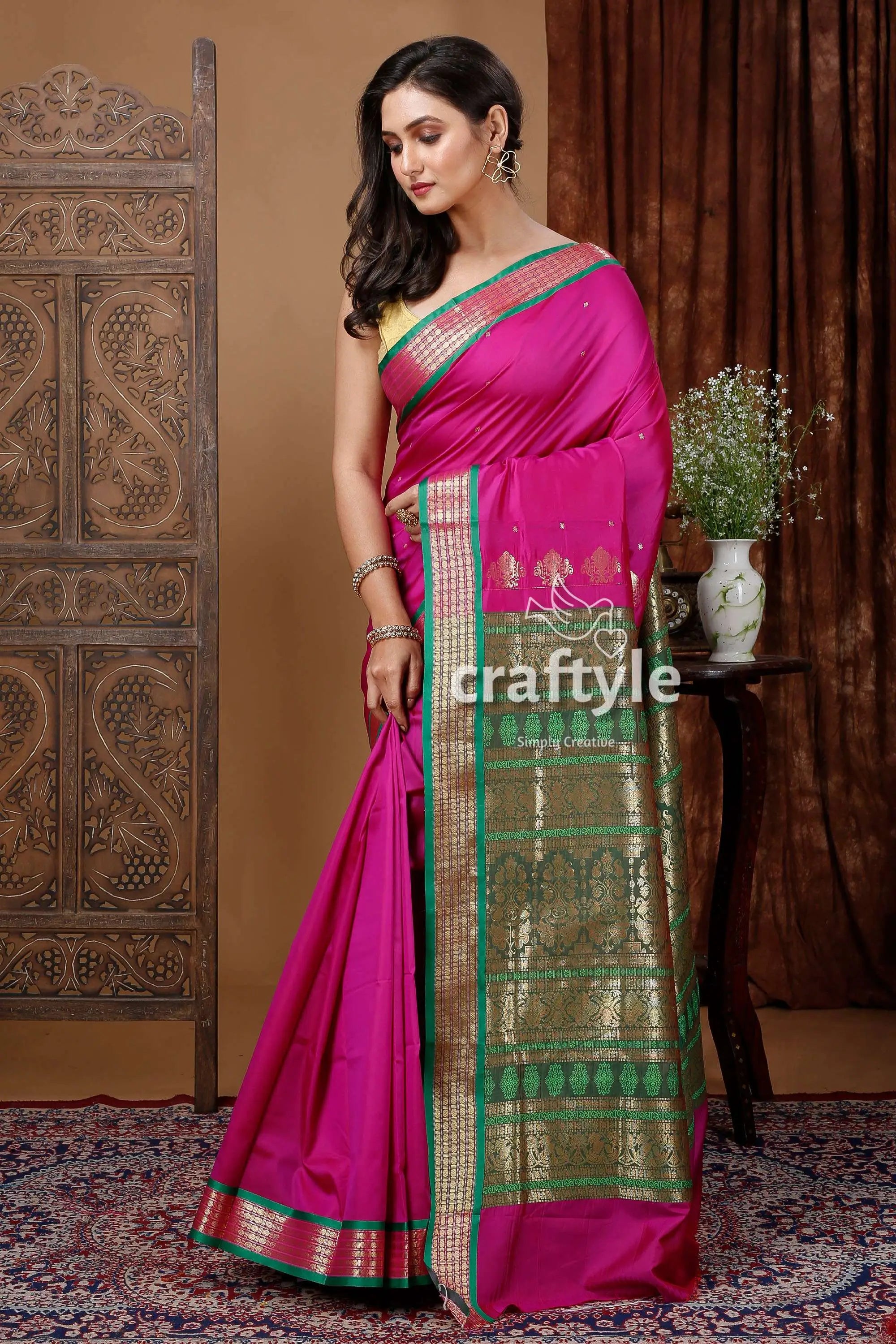 Stunning magenta zari border bomkai soft silk saree woman pink green saree 3
