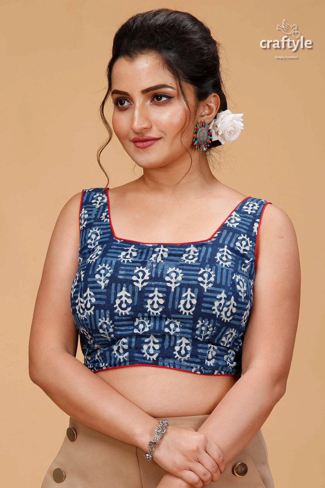 Stunning venice blue & white dabu pure cotton blouse woman patterned sleeveless 1