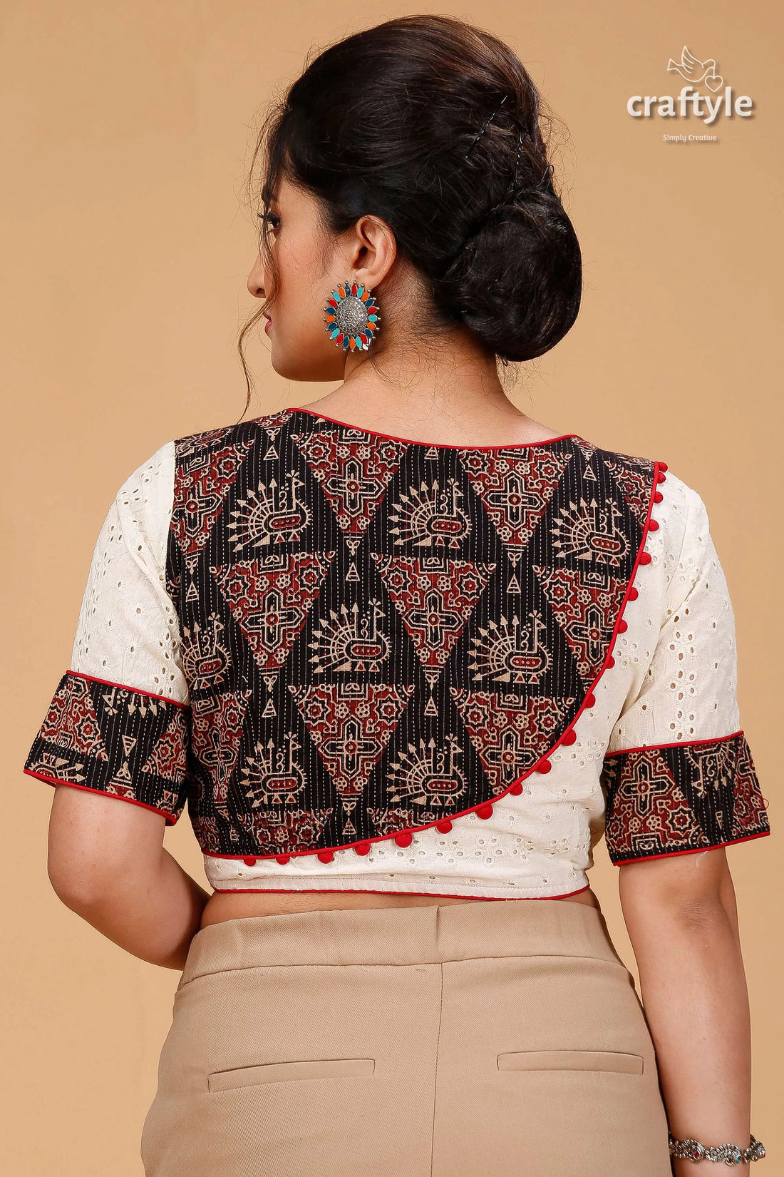 Stylish off white hakoba cotton blouse woman black patterned 2