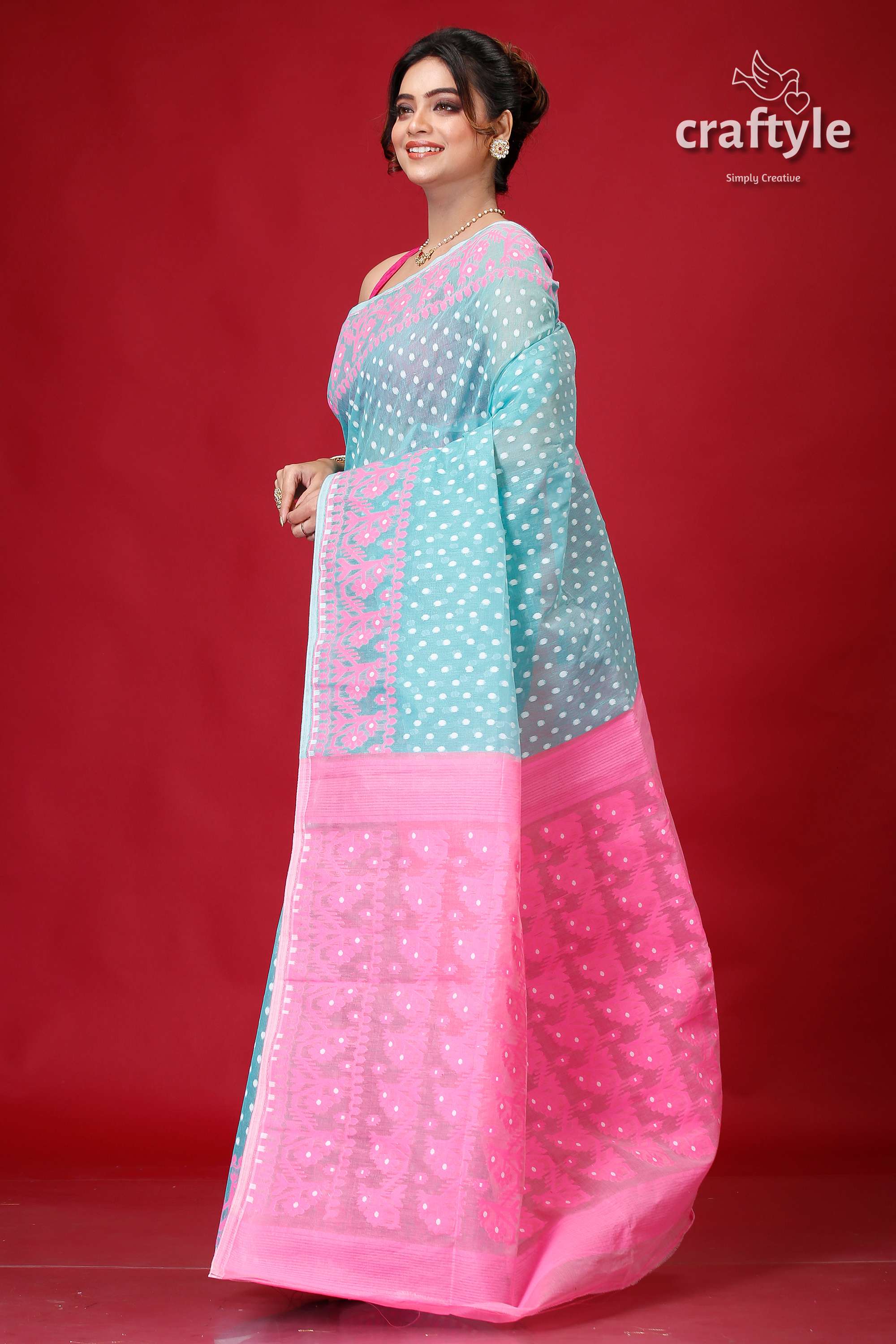 Viridian Green and Pink Bengal Jamdani Saree-Craftyle