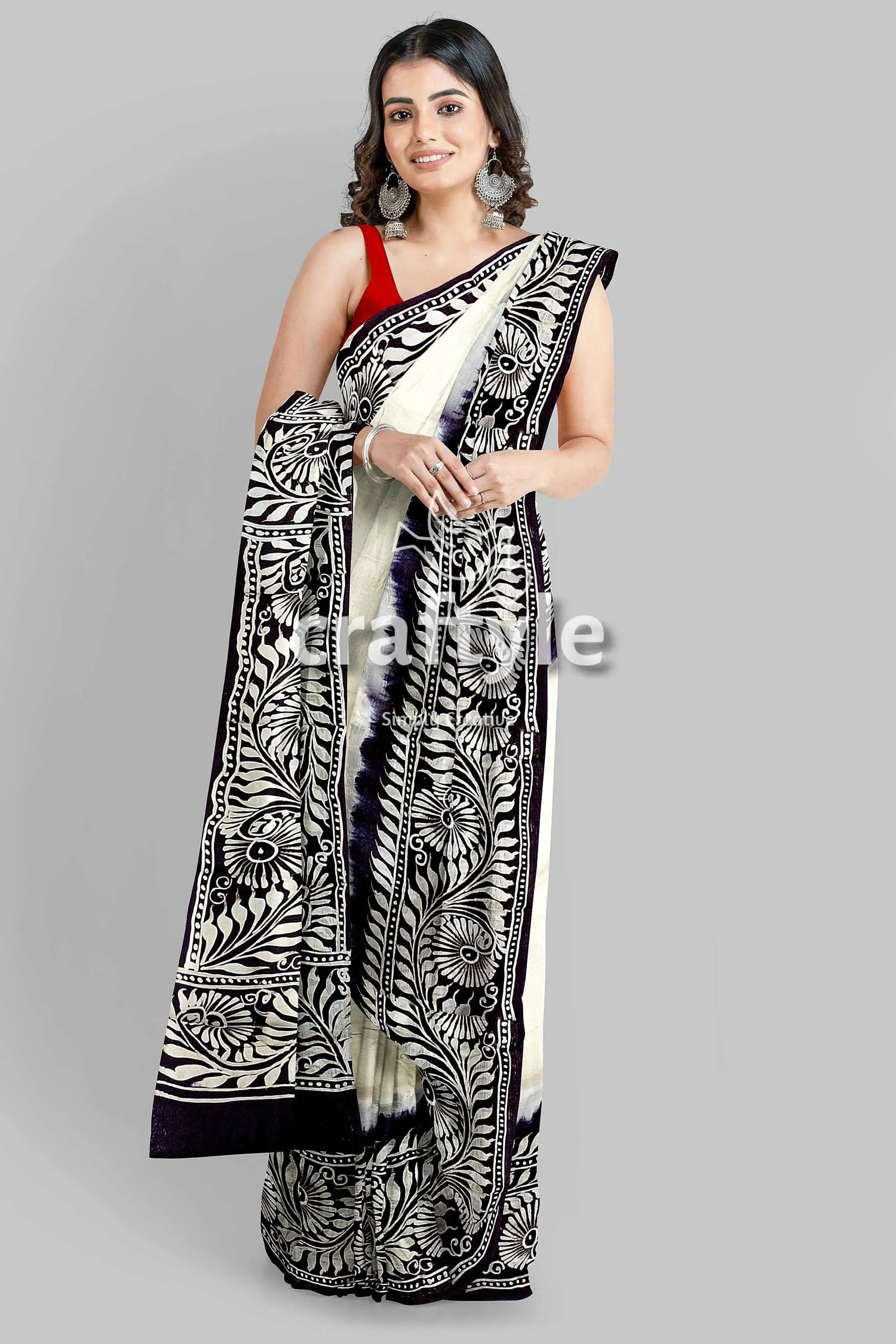 White and black soru tuli hand batik mulberry pure silk saree woman white black floral saree 1