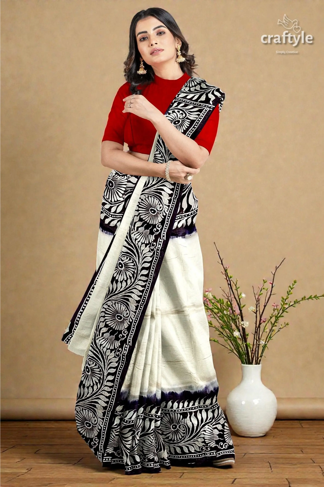 White and black soru tuli hand batik mulberry pure silk saree 2