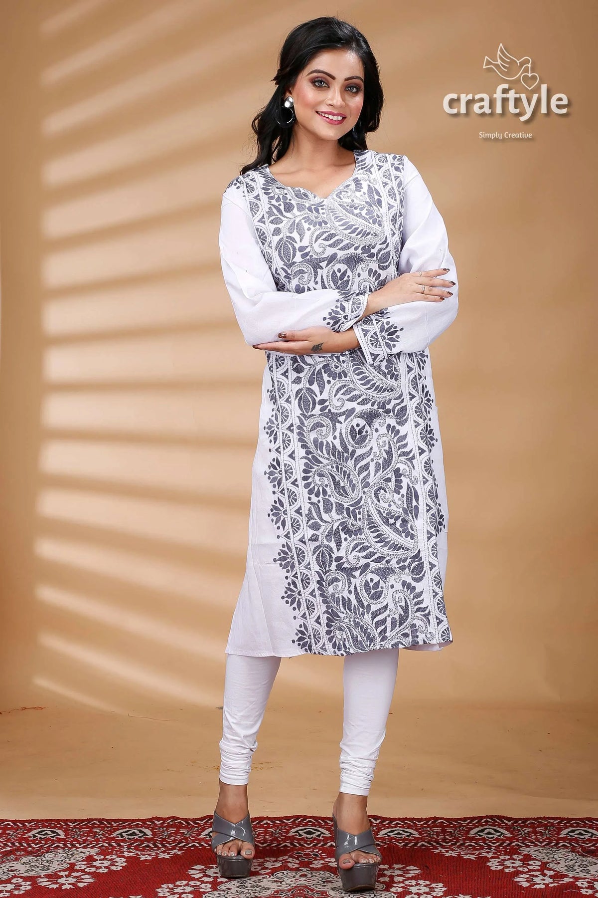 White and grey thread work all over cotton kantha kurti tunic gray floral pattern 3
