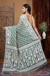 White oxley green jamdani saree - intricate design for a perfect look green white patterned saree 5
