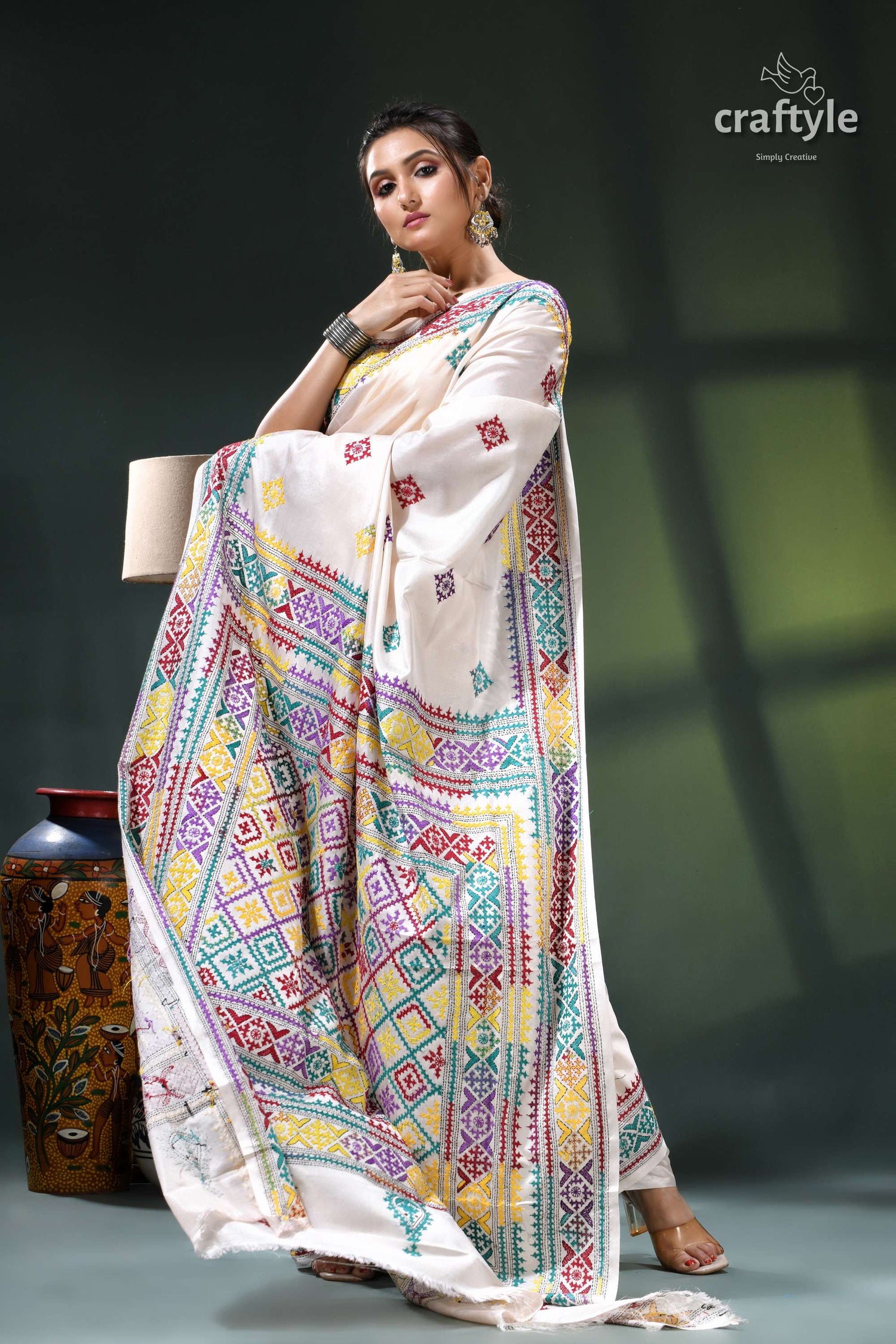 Multithread Gujrati Embroidery White Silk Kantha Stitch Saree