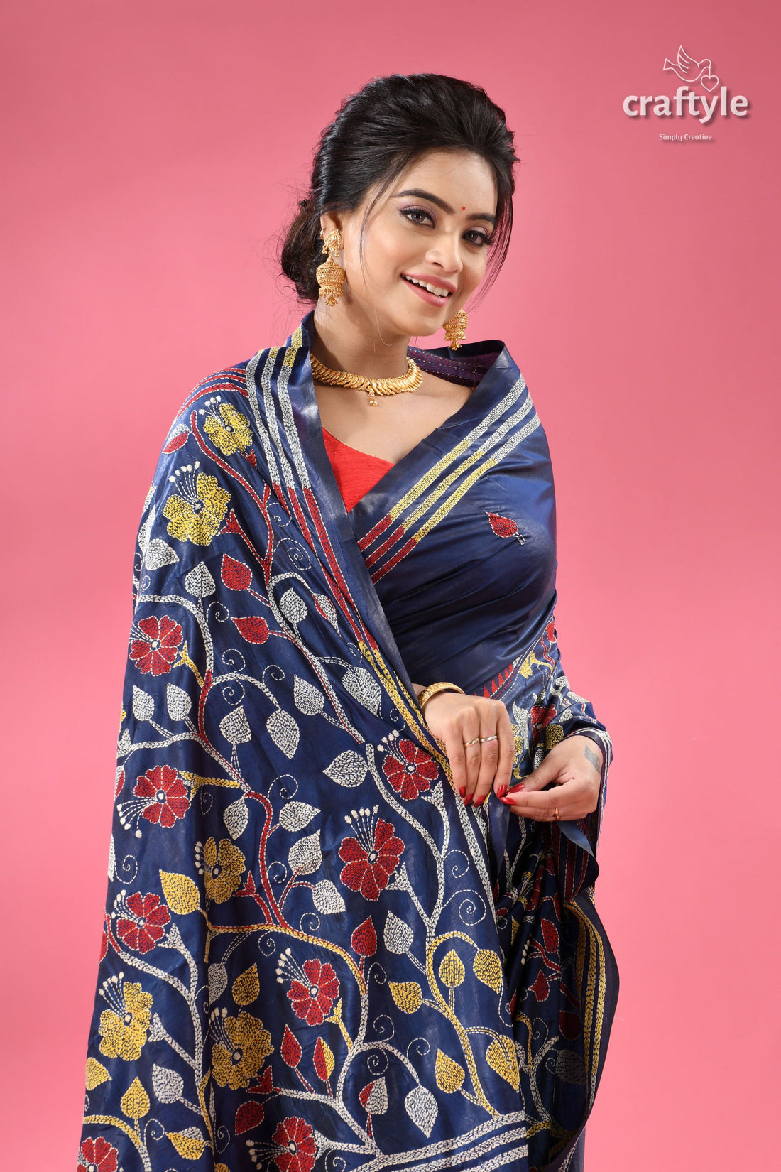 Cobalt Blue Hibiscus Motif Handcrafted Silk Kantha Saree