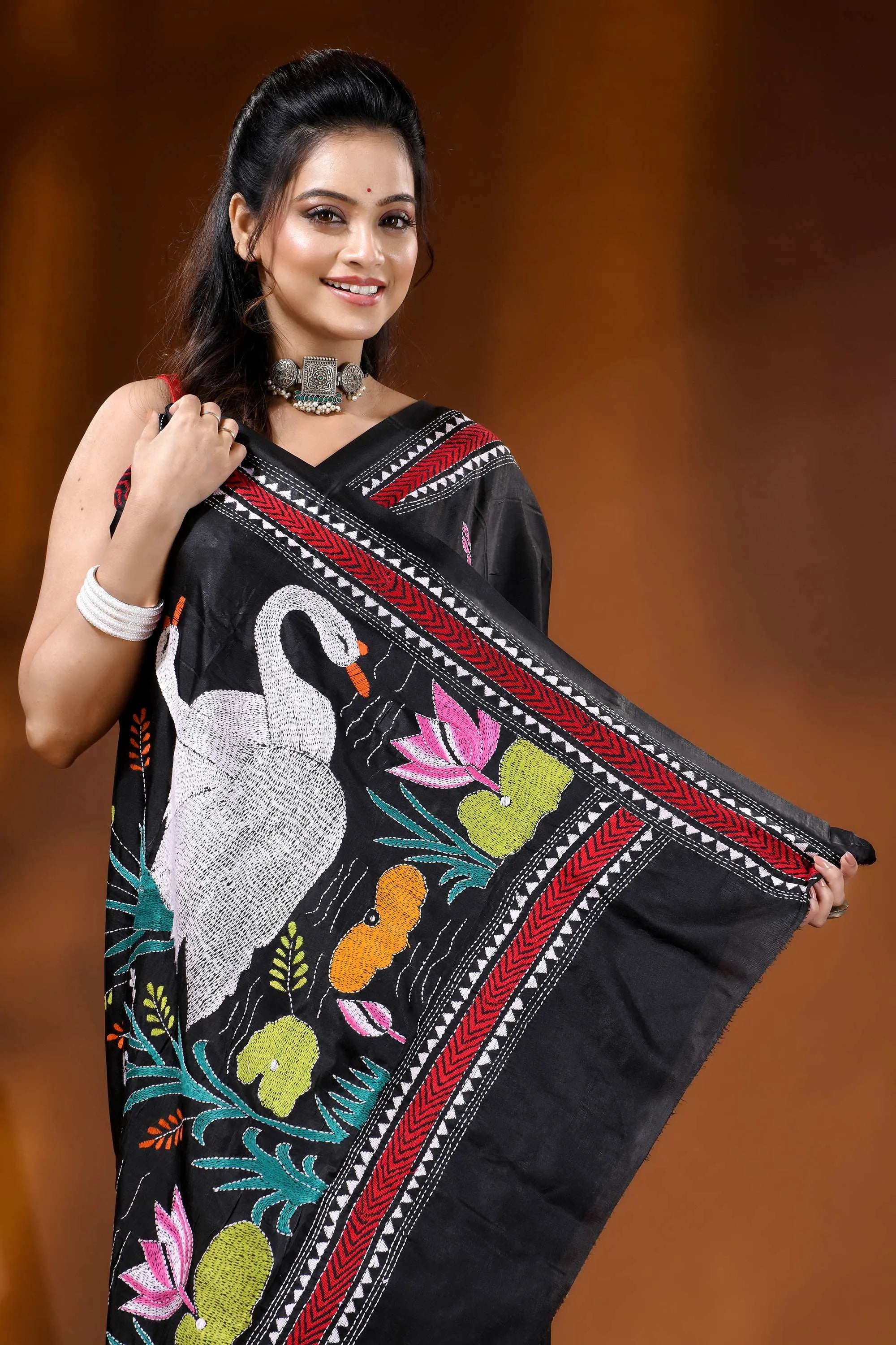 Artisanal handcrafted swan motif black kantha work silk saree 2