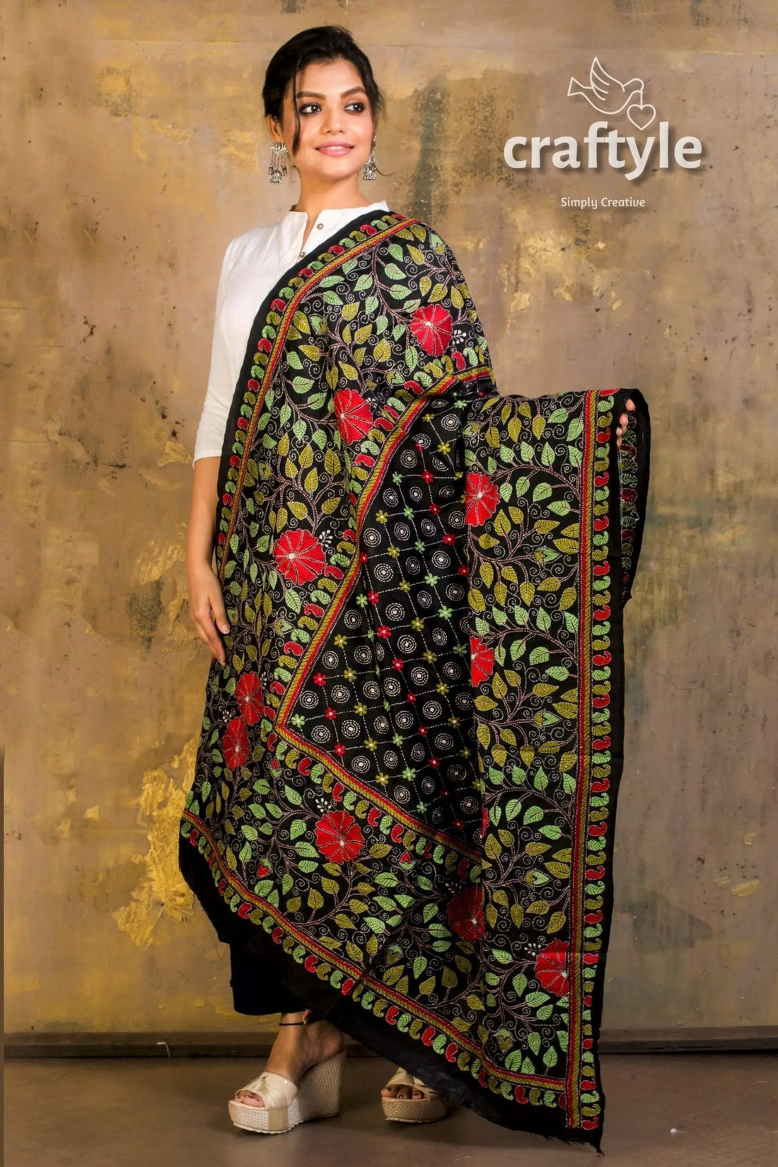 Bangalore silk kantha work dupatta embroidered black shawl floral pattern 1