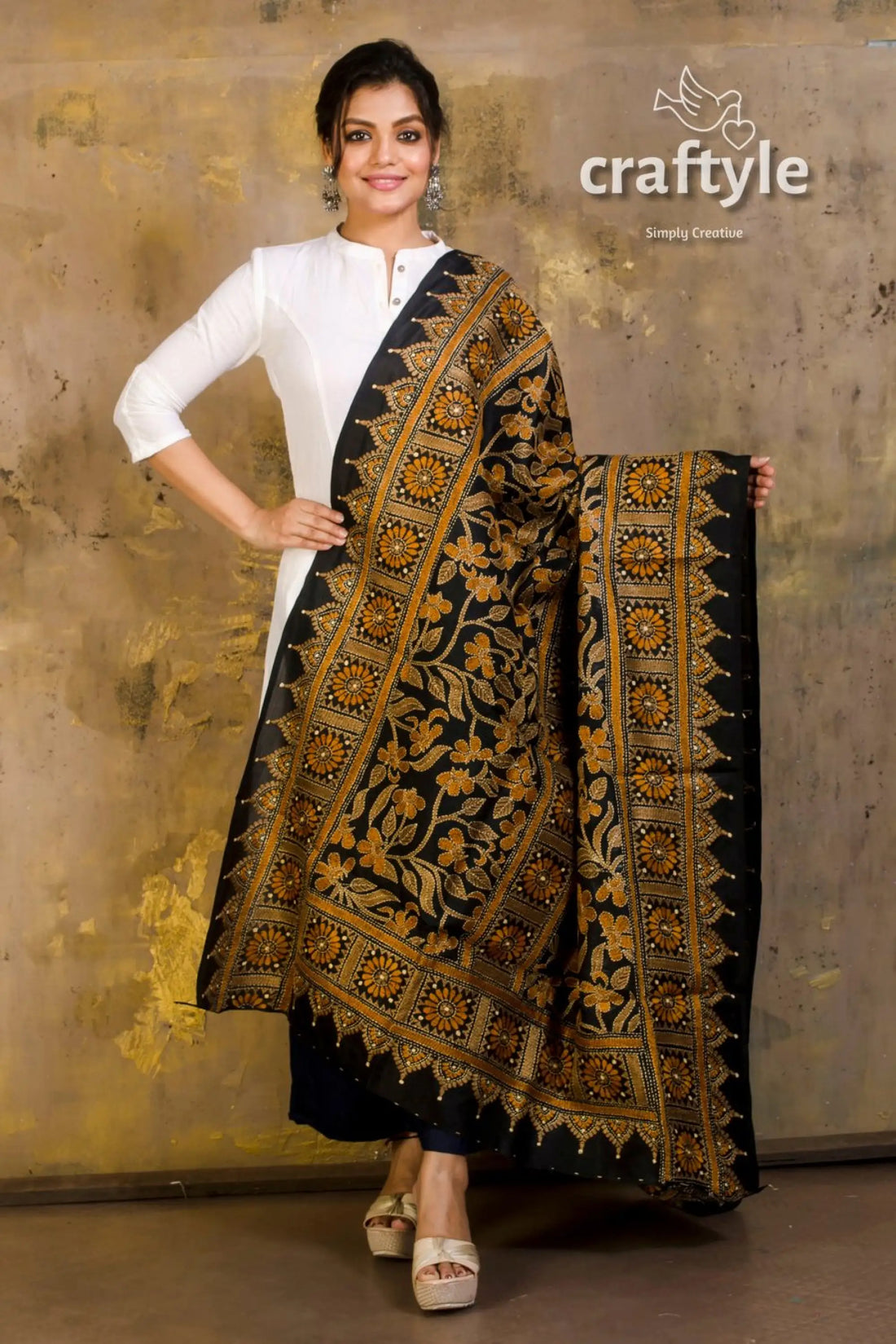 Bangalore Silk Kantha Work Dupatta - Craftyle