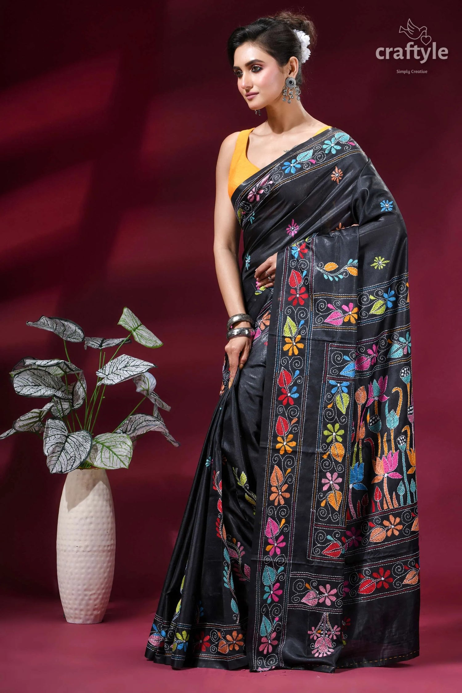 Beautiful lotus motif handmade silk kantha work saree in black black silk saree vibrant colorful 3
