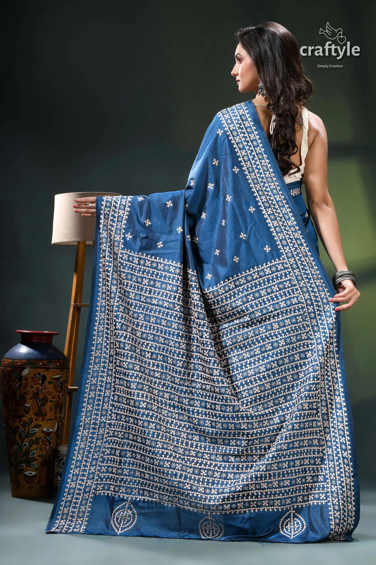 Beige thread handwork venice blue intricate gujrati stitch silk saree blue white saree intricate designs 5